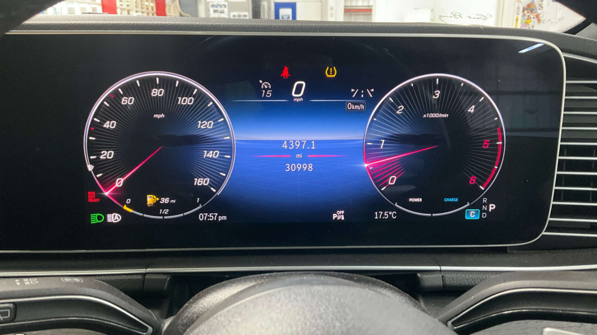 2024 MERCEDES GLE 3.0 GLE 450 AMG Line Premium D MHEV 4MATIC Auto 4WD 5dr - vehicle photo 11 for sale on PureCar