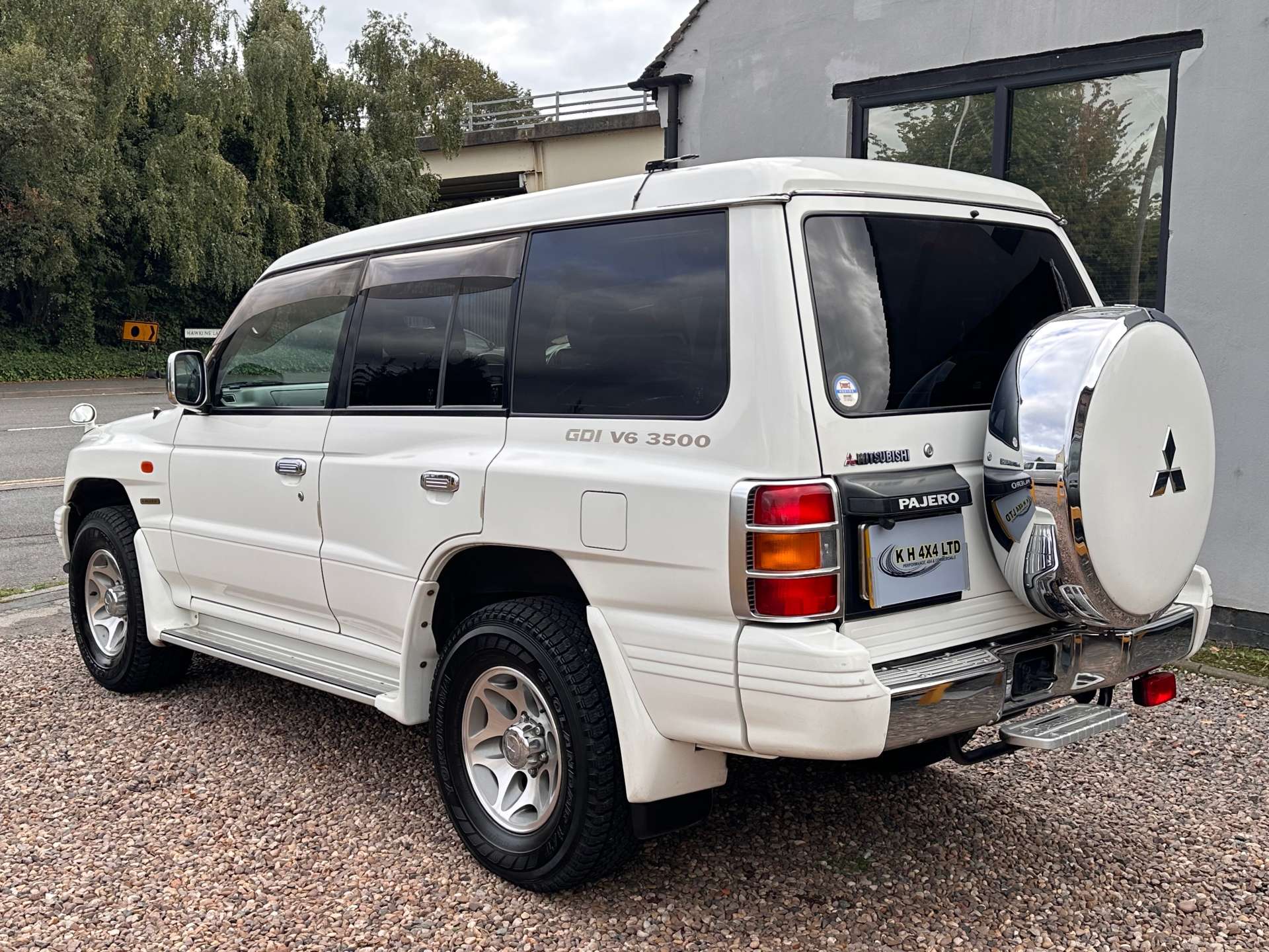 Mitsubishi Pajero Exceed 3.5 V6 GDI Automatic 4WD 5dr #41