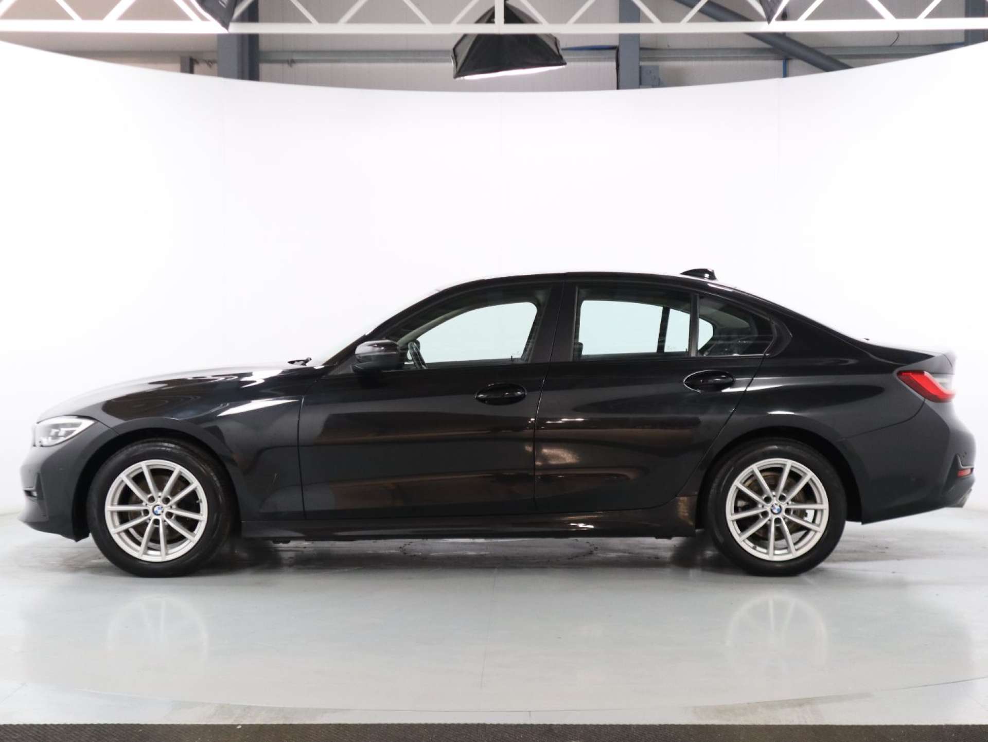 BMW 3 SERIES 2.0 320d SE Auto 4dr #3