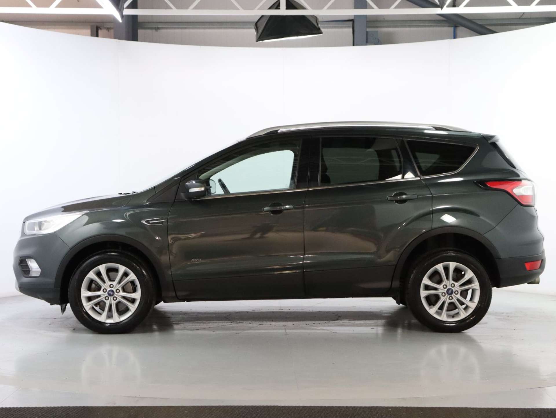 FORD KUGA 1.5 Kuga Titanium 4x4 Auto 4WD 5dr #3