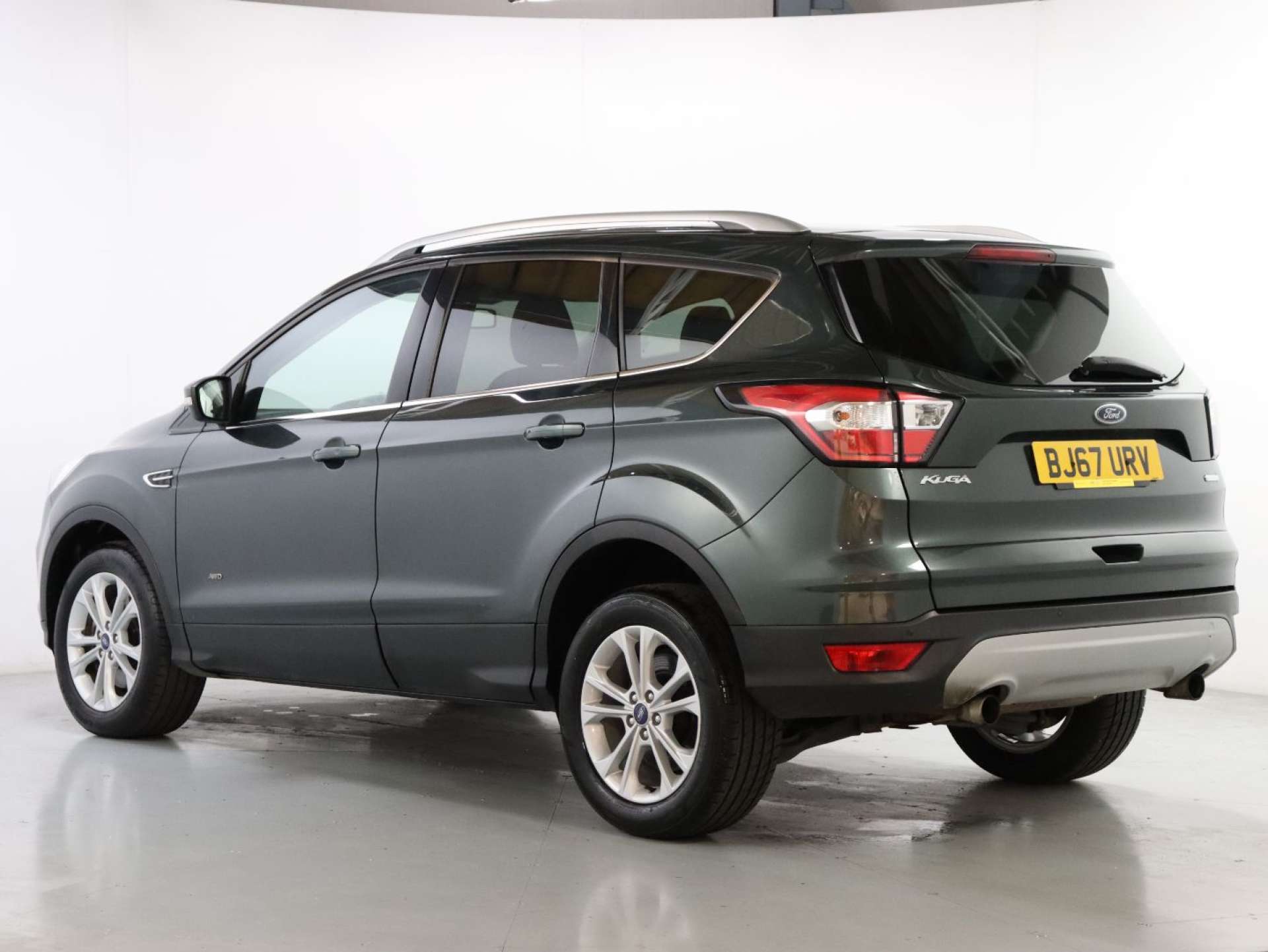 FORD KUGA 1.5 Kuga Titanium 4x4 Auto 4WD 5dr #4