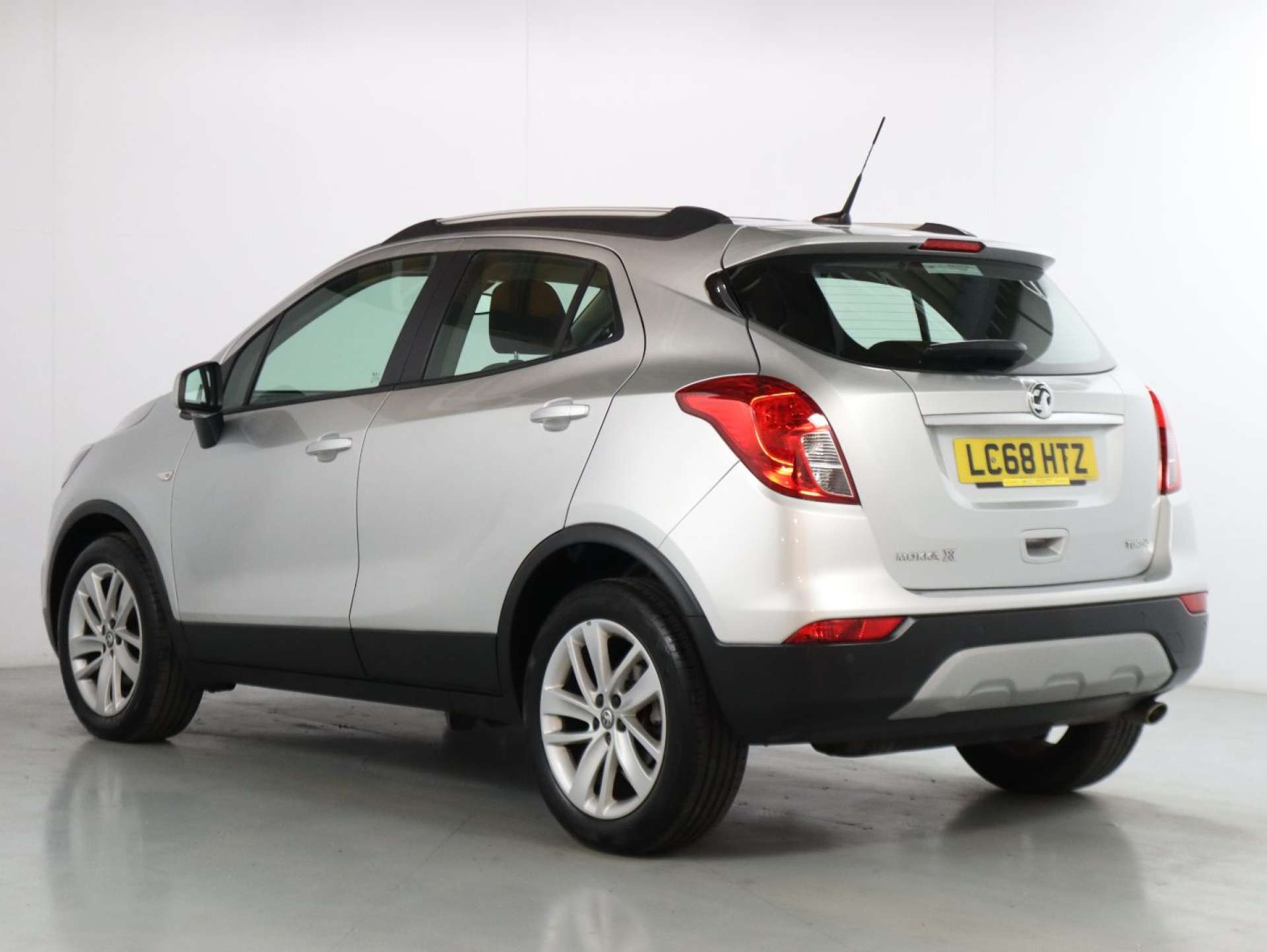 VAUXHALL MOKKA X 1.4 Mokka X Design Nav T Auto 5dr #4