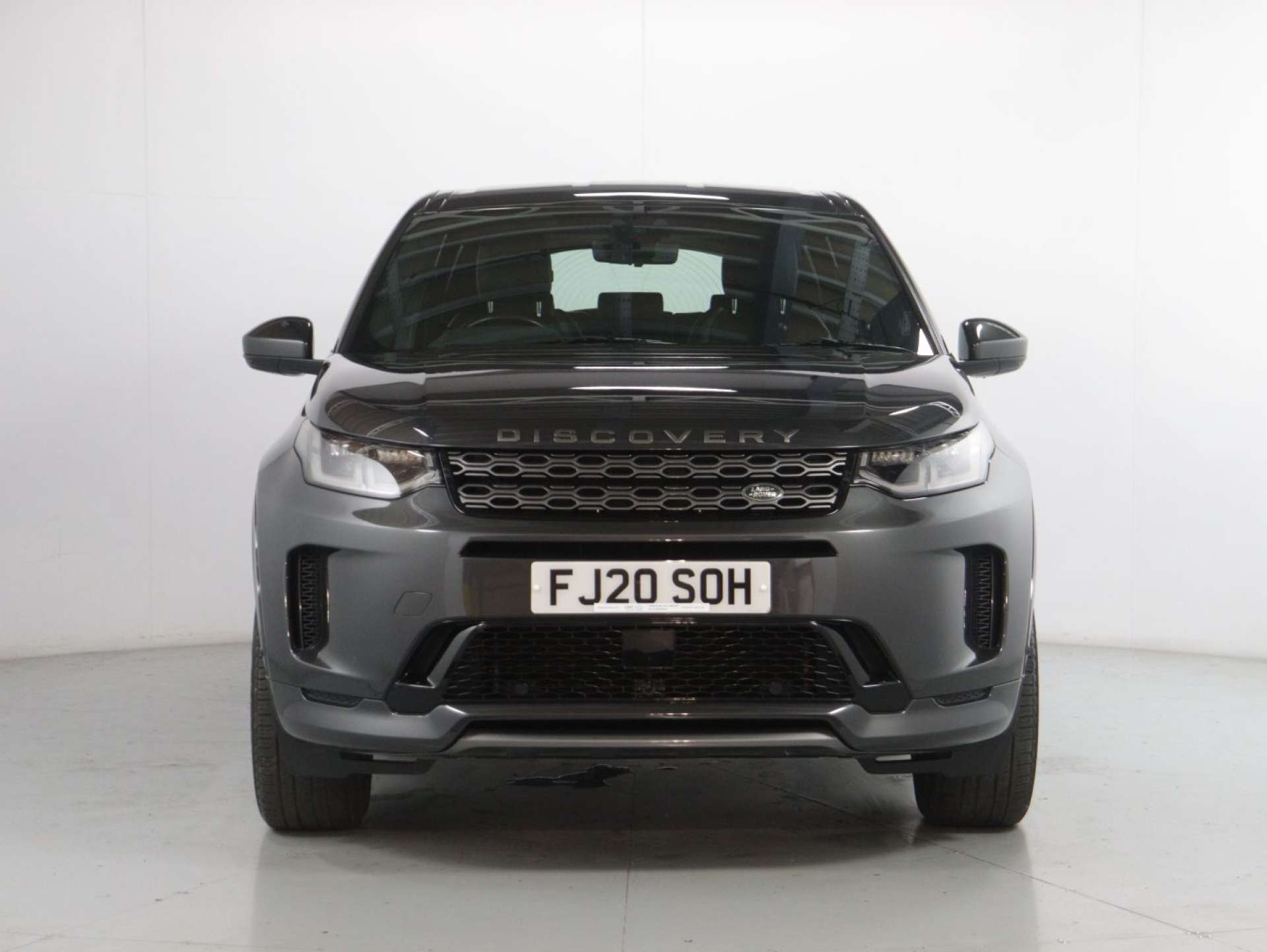 LAND ROVER DISCOVERY SPORT 2.0 Discovery Sport R-Dynamic HSE Auto 4WD 5dr #1