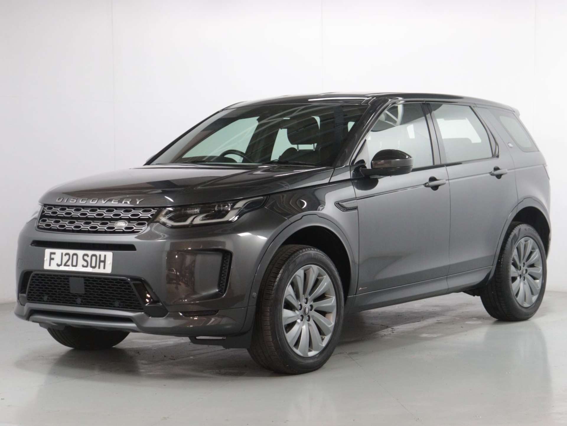 LAND ROVER DISCOVERY SPORT 2.0 Discovery Sport R-Dynamic HSE Auto 4WD 5dr #2