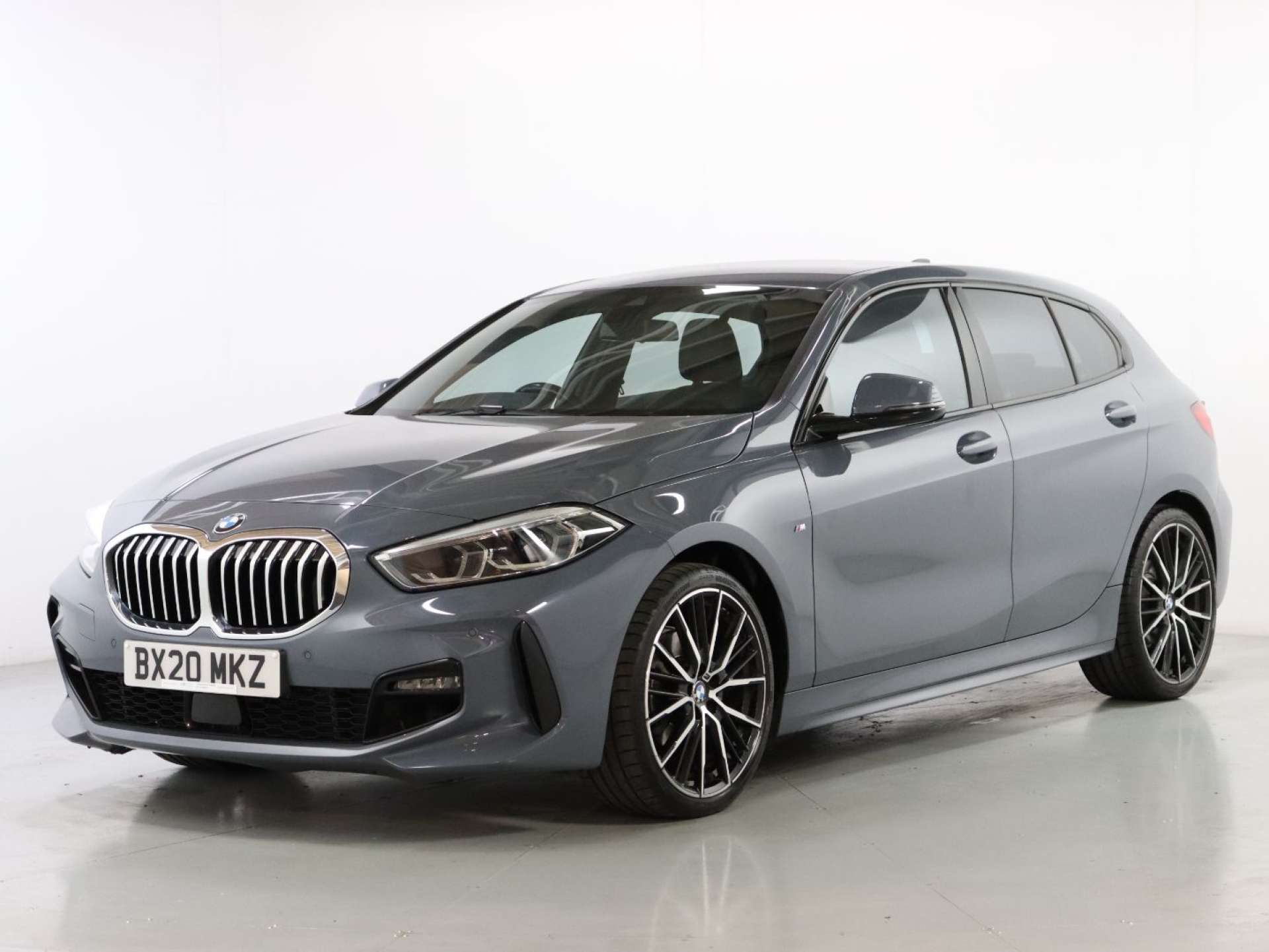 BMW 1 SERIES 1.5 118I M Sport Auto 5dr #2