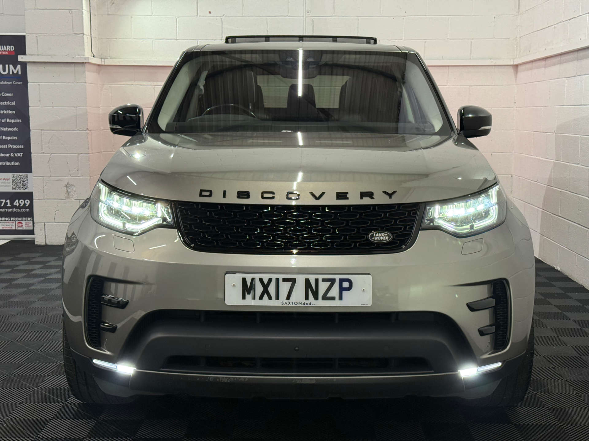 Land Rover DISCOVERY 3.0 Discovery First Edition TD6 Auto 4WD 5dr #7