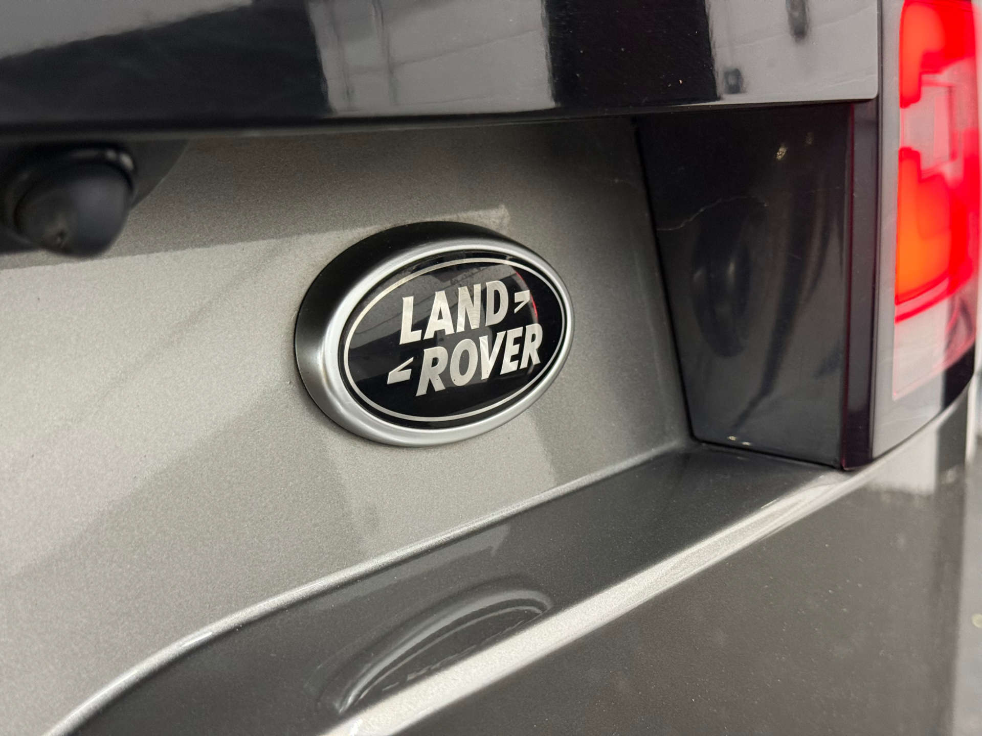 Land Rover DISCOVERY 3.0 Discovery First Edition TD6 Auto 4WD 5dr #58