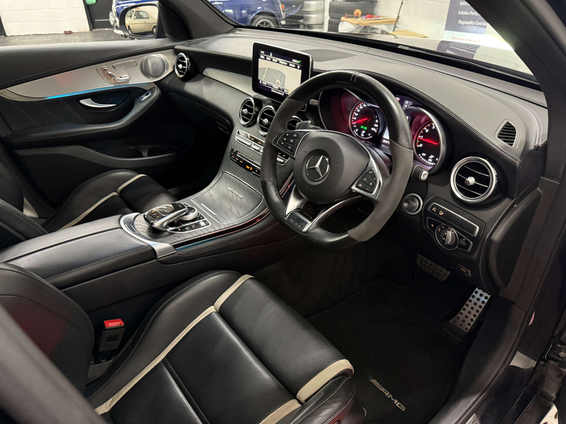 Mercedes-Benz GLC 4.0 AMG GLC 63 S Premium 4Matic Auto 4WD 5dr #9