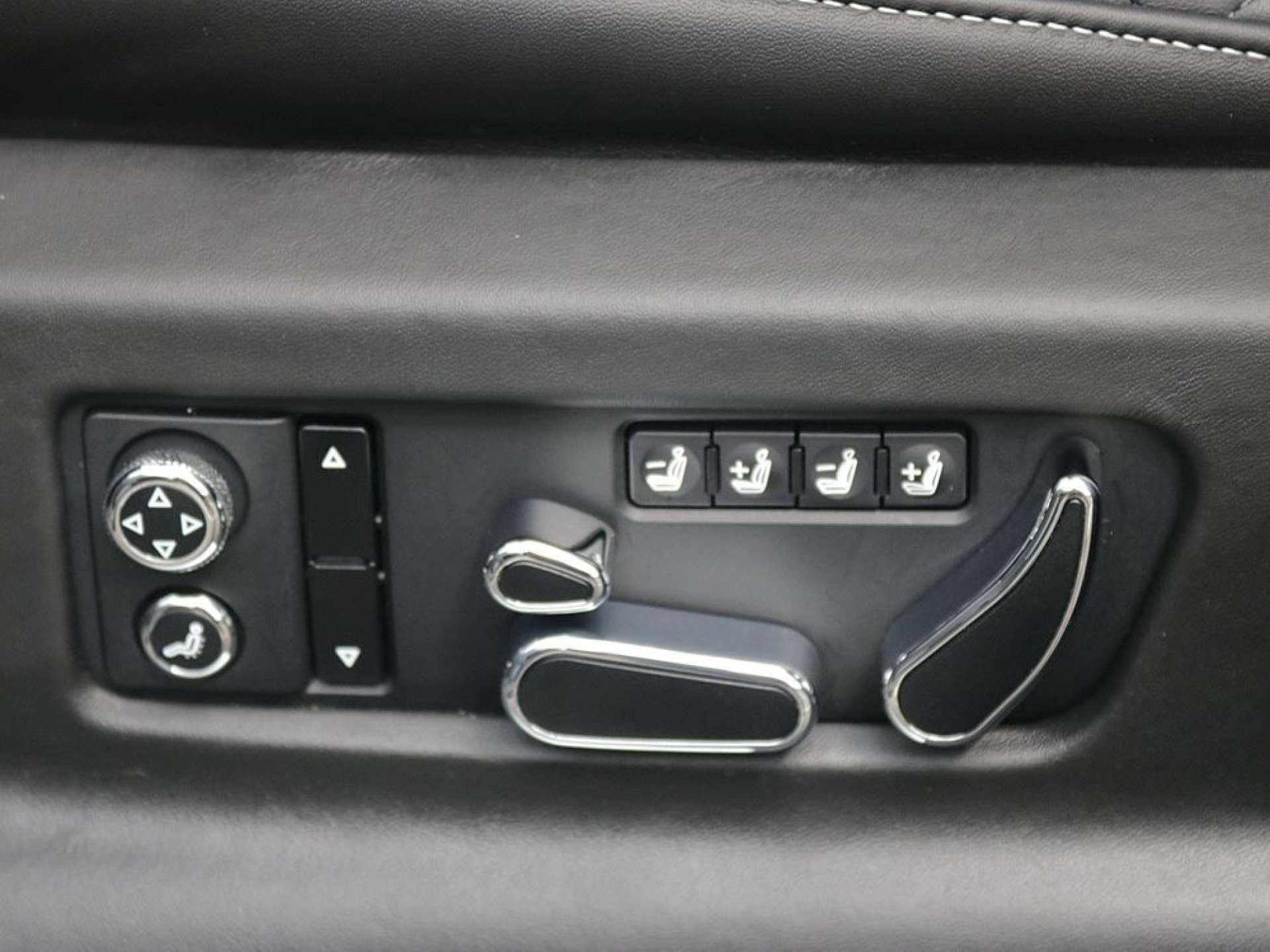 BENTLEY BENTAYGA 6.0 Bentayga W12 Auto 4WD 5dr #11