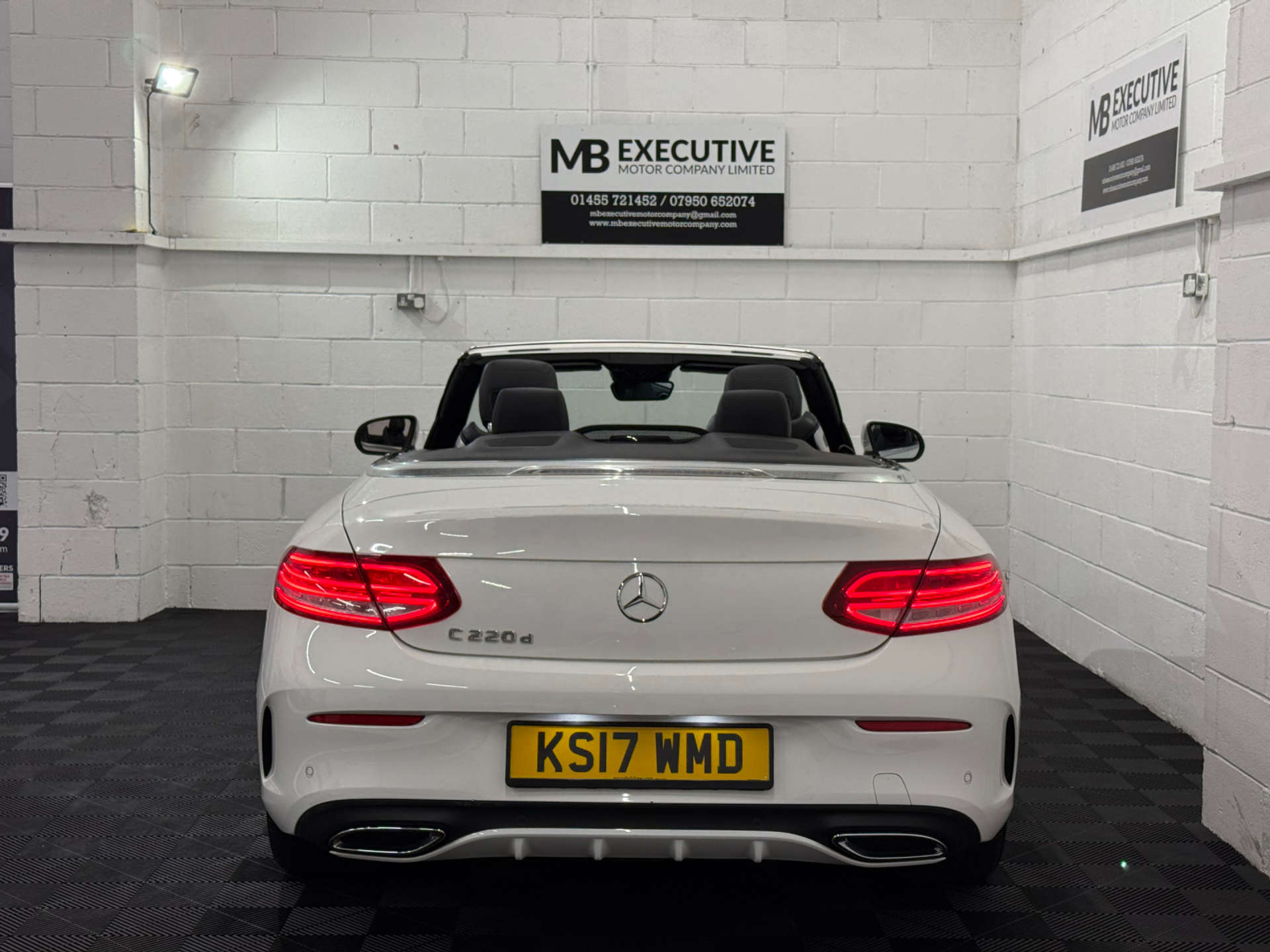 Mercedes-Benz C-CLASS 2.1 C 220 AMG Line D Auto 2dr #3