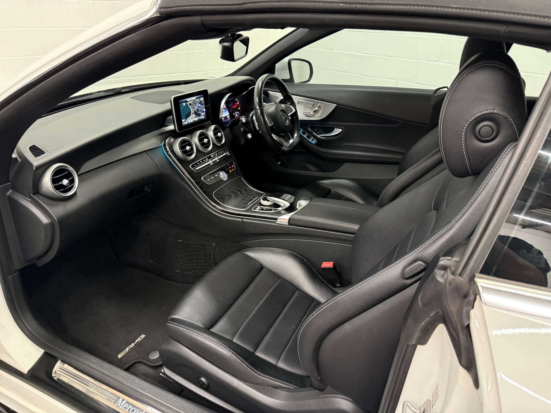 Mercedes-Benz C-CLASS 2.1 C 220 AMG Line D Auto 2dr #14