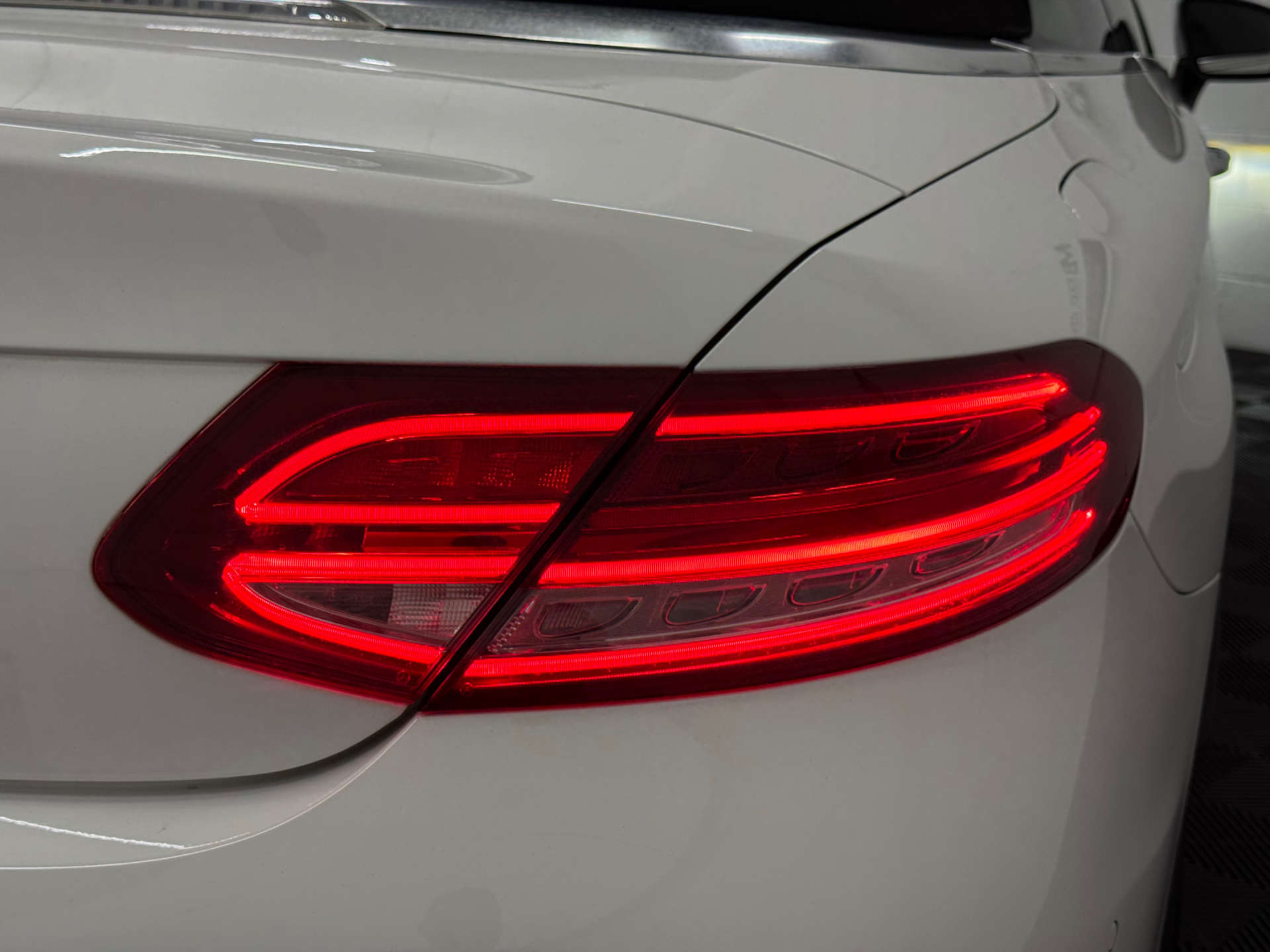 Mercedes-Benz C-CLASS 2.1 C 220 AMG Line D Auto 2dr #44
