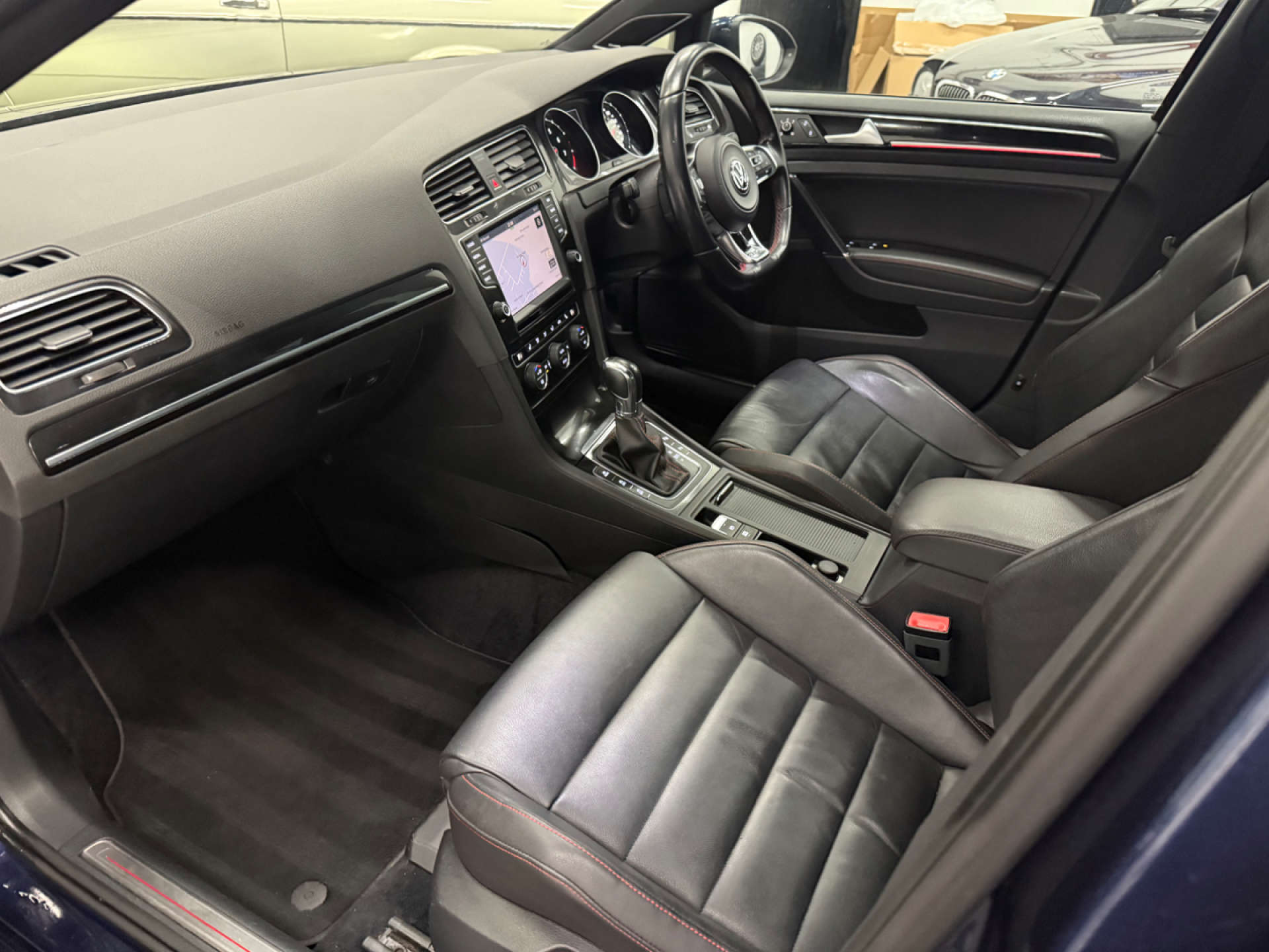 Volkswagen GOLF 2.0 Golf GTi Performance Semi-Auto 5dr #13