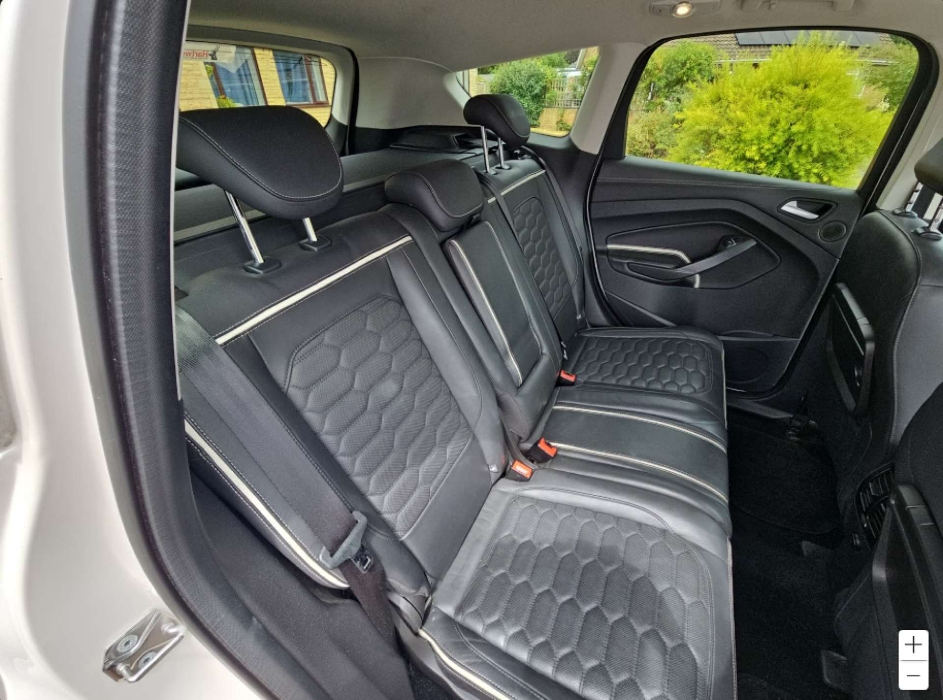 FORD KUGA 2.0 Kuga Vignale TDCi 4x4 4WD 5dr #6