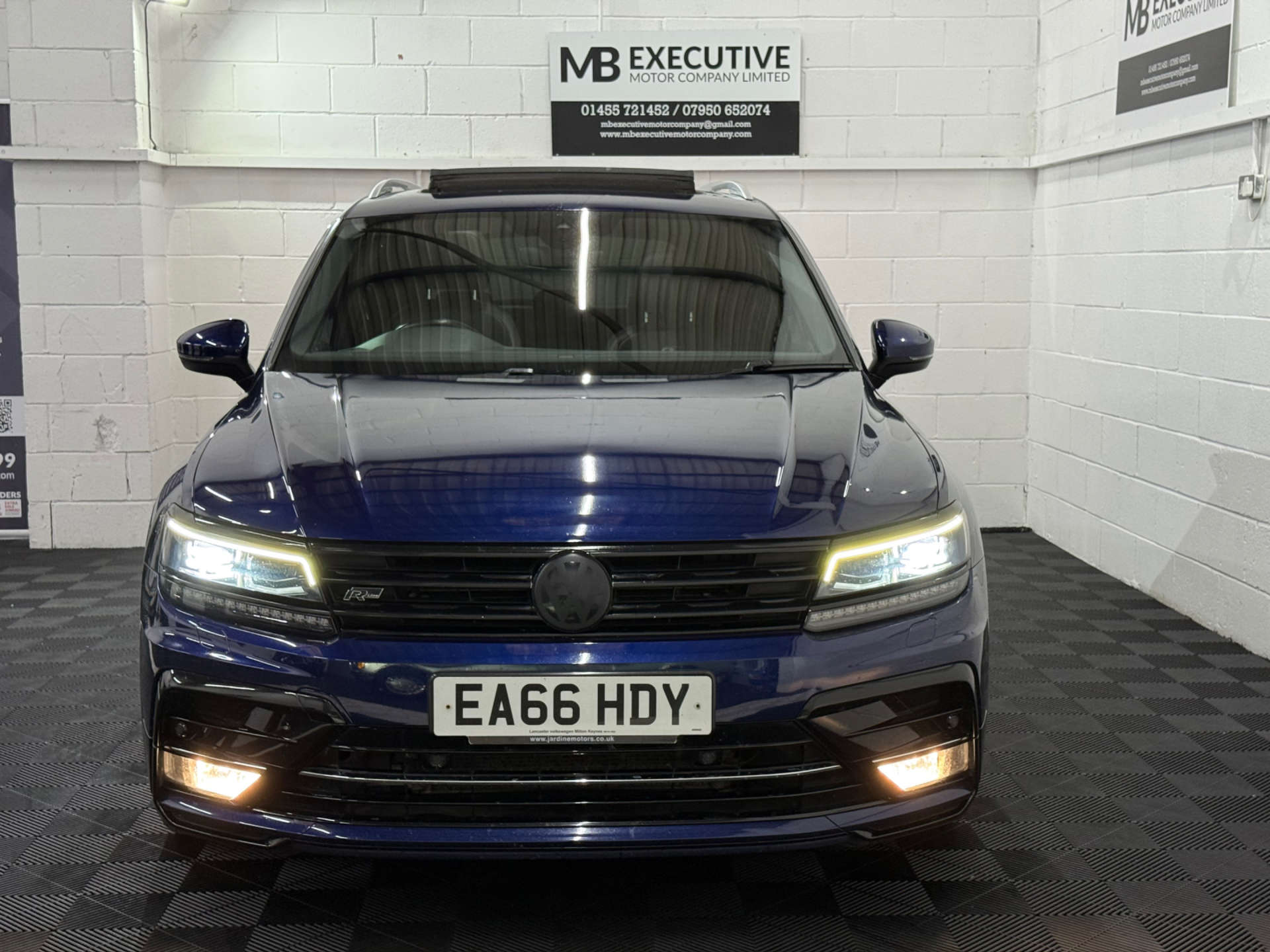Volkswagen TIGUAN 2.0 Tiguan R-Line TDI BlueMotion Technology 4Motion Semi-Auto 4WD 5dr #7