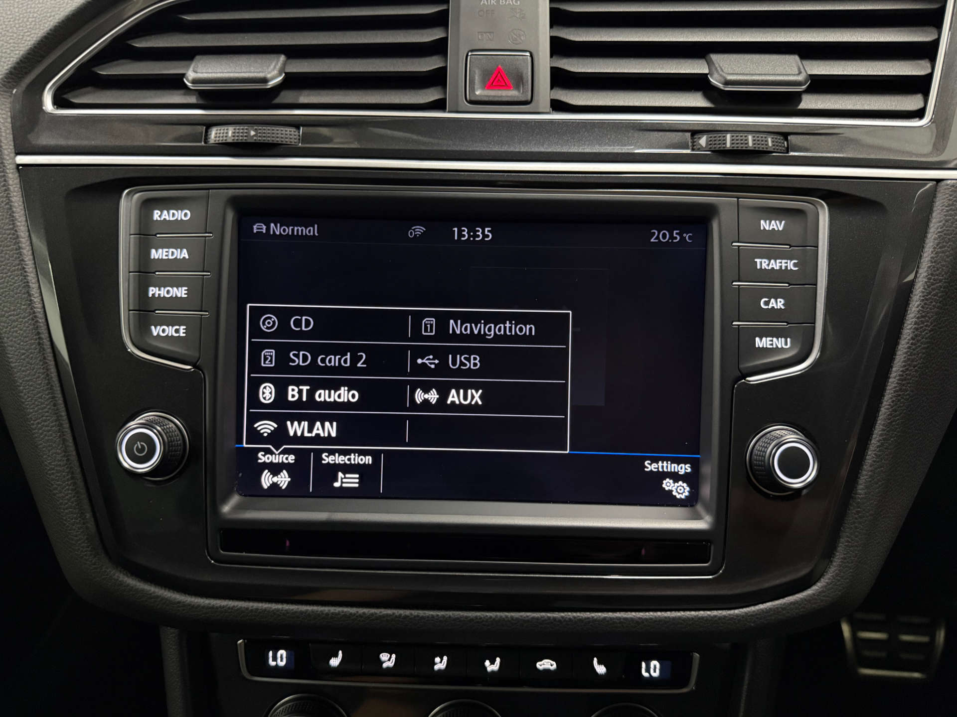 Volkswagen TIGUAN 2.0 Tiguan R-Line TDI BlueMotion Technology 4Motion Semi-Auto 4WD 5dr #22