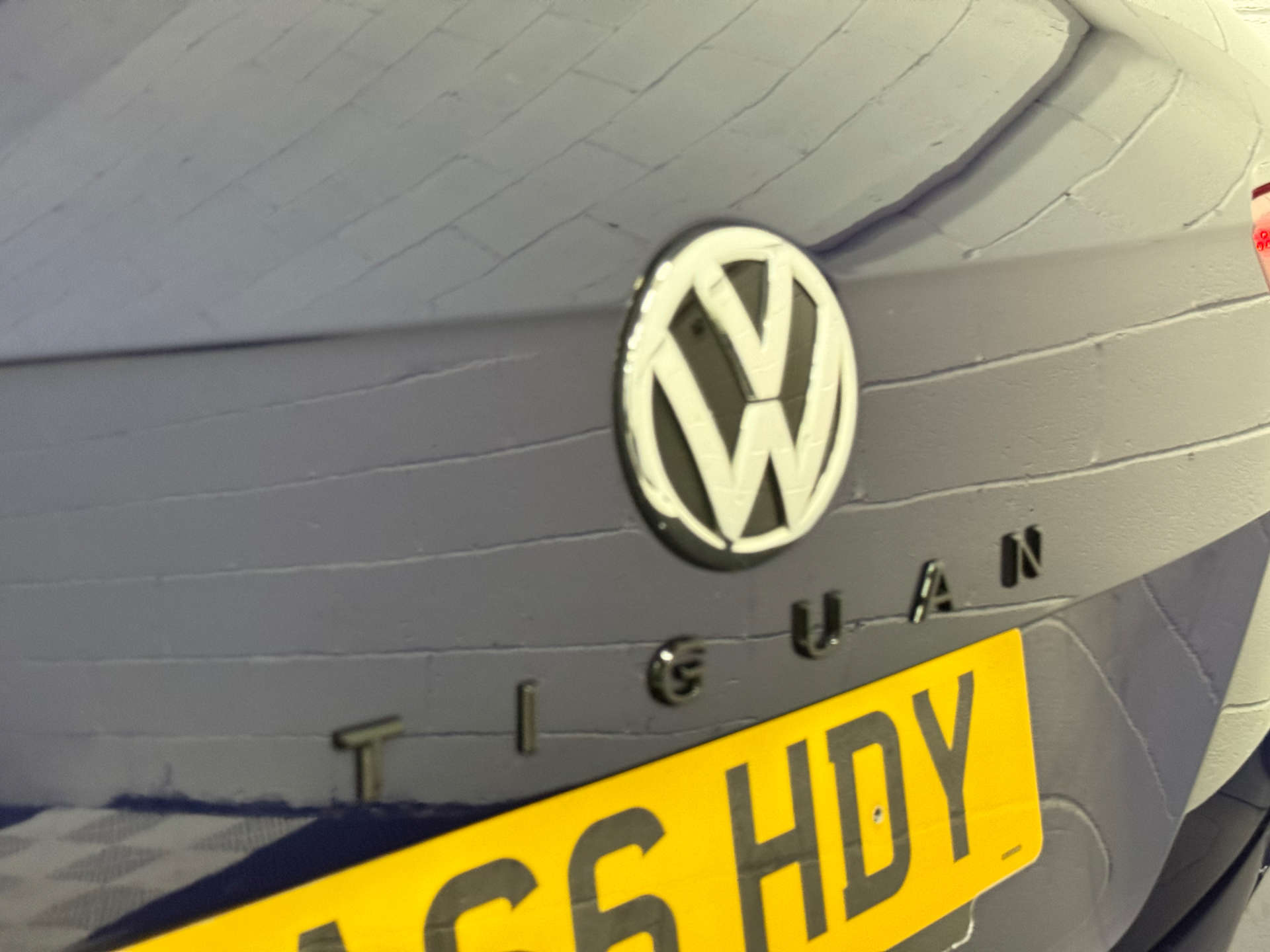 Volkswagen TIGUAN 2.0 Tiguan R-Line TDI BlueMotion Technology 4Motion Semi-Auto 4WD 5dr #41