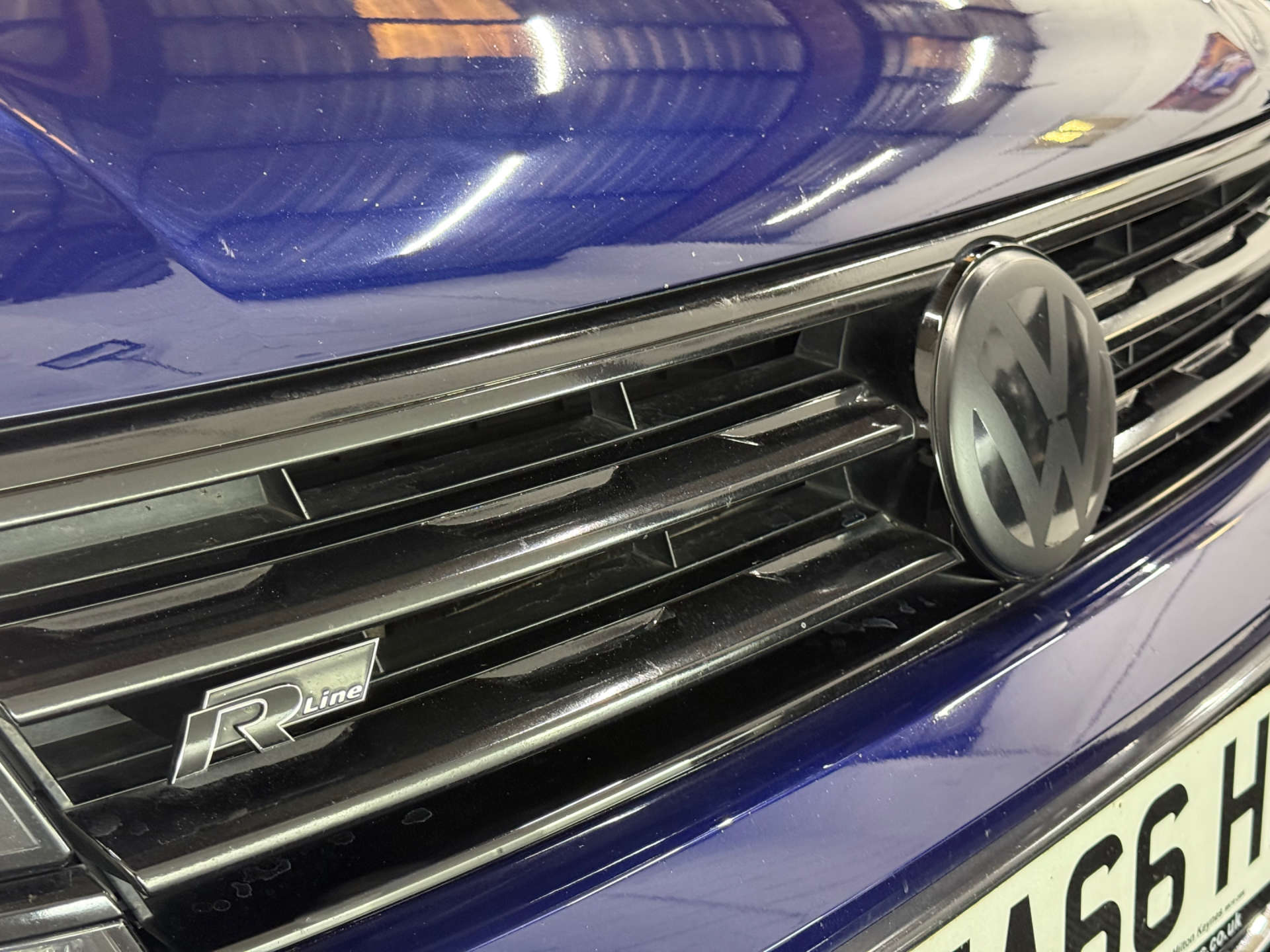 Volkswagen TIGUAN 2.0 Tiguan R-Line TDI BlueMotion Technology 4Motion Semi-Auto 4WD 5dr #43