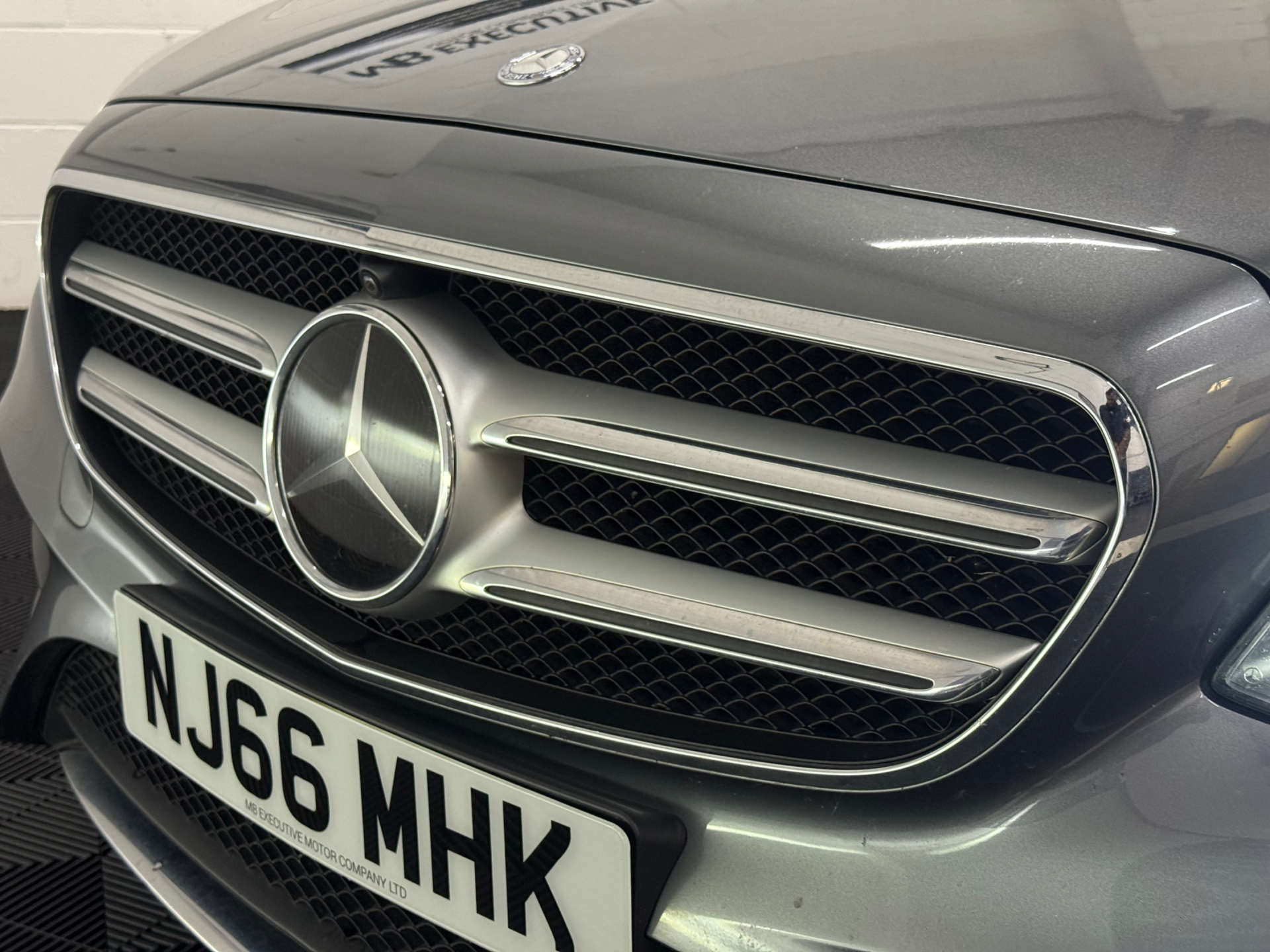Mercedes-Benz E-CLASS 2.0 E 220 D AMG Line Premium+ Auto 5dr #49