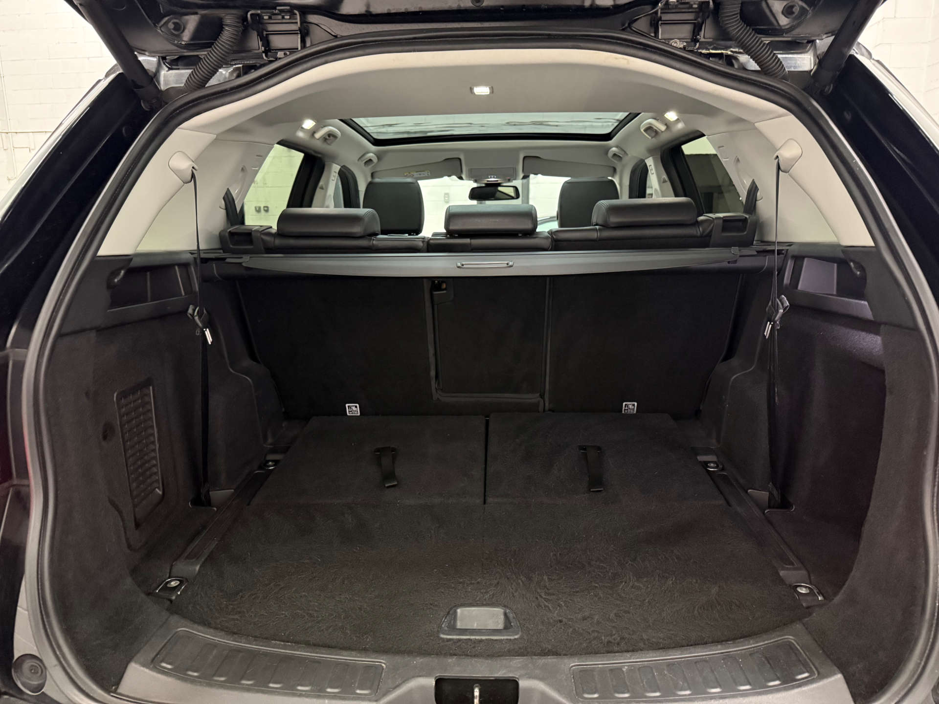 Land Rover DISCOVERY SPORT 2.0 Discovery Sport Black HSE TD4 Auto 4WD 5dr #18