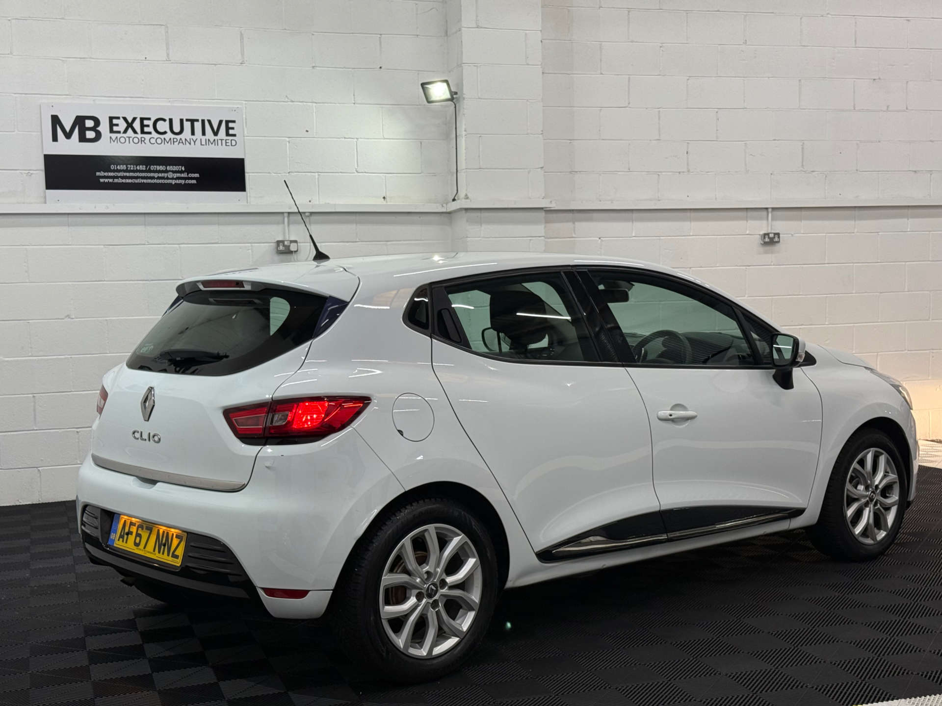 Renault CLIO 0.9 Clio Dynamique Nav TCe 5dr #2