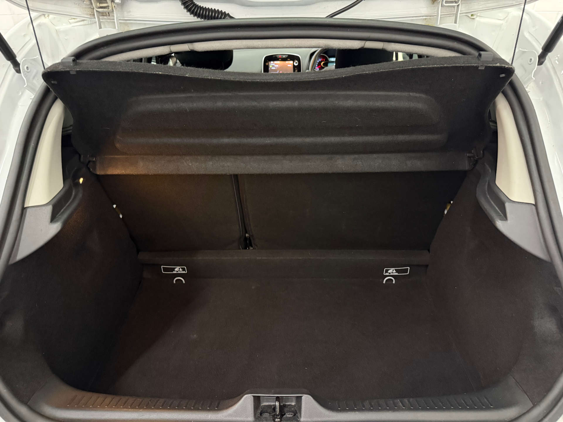 Renault CLIO 0.9 Clio Dynamique Nav TCe 5dr #14