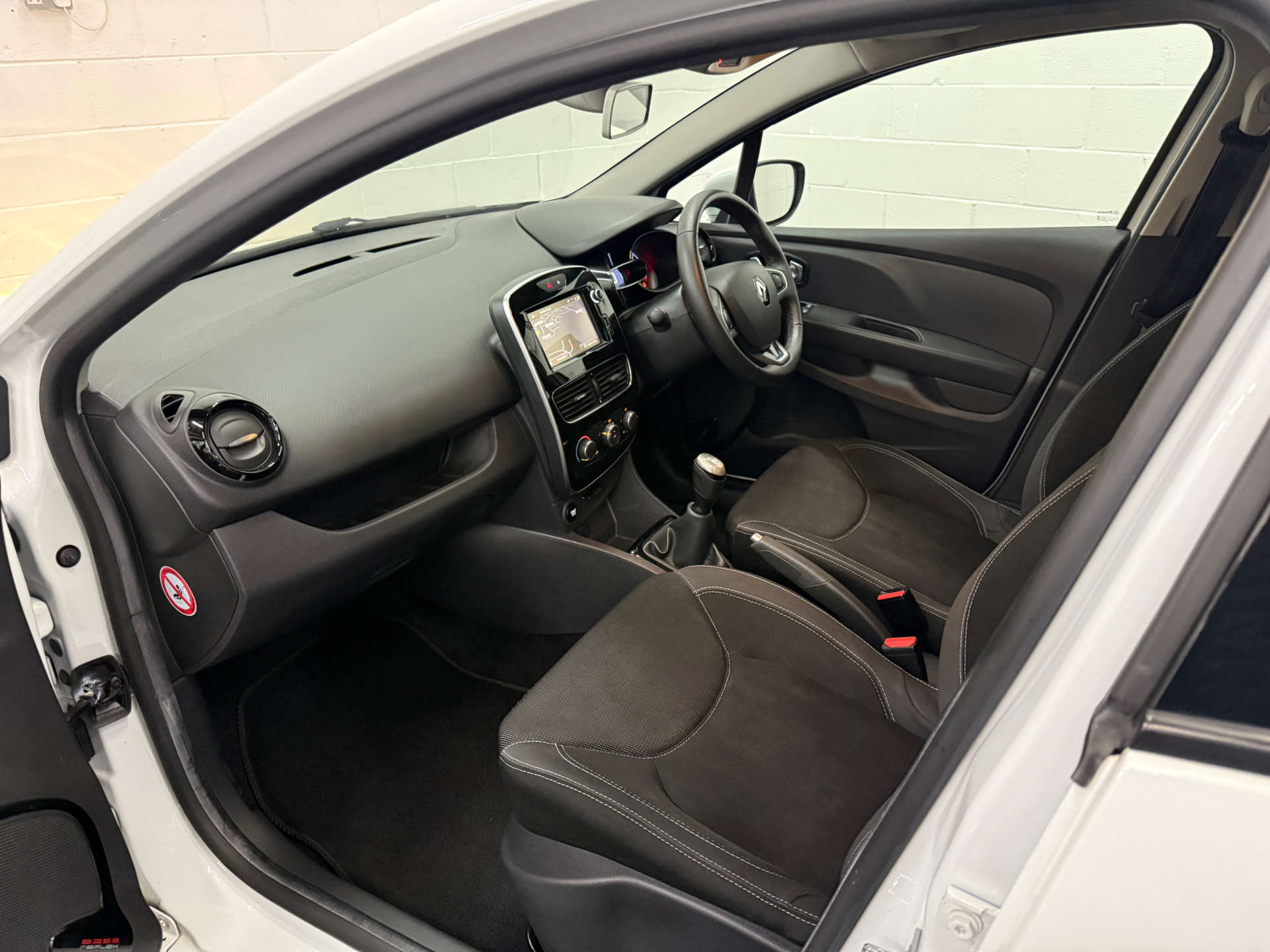 Renault CLIO 0.9 Clio Dynamique Nav TCe 5dr #13