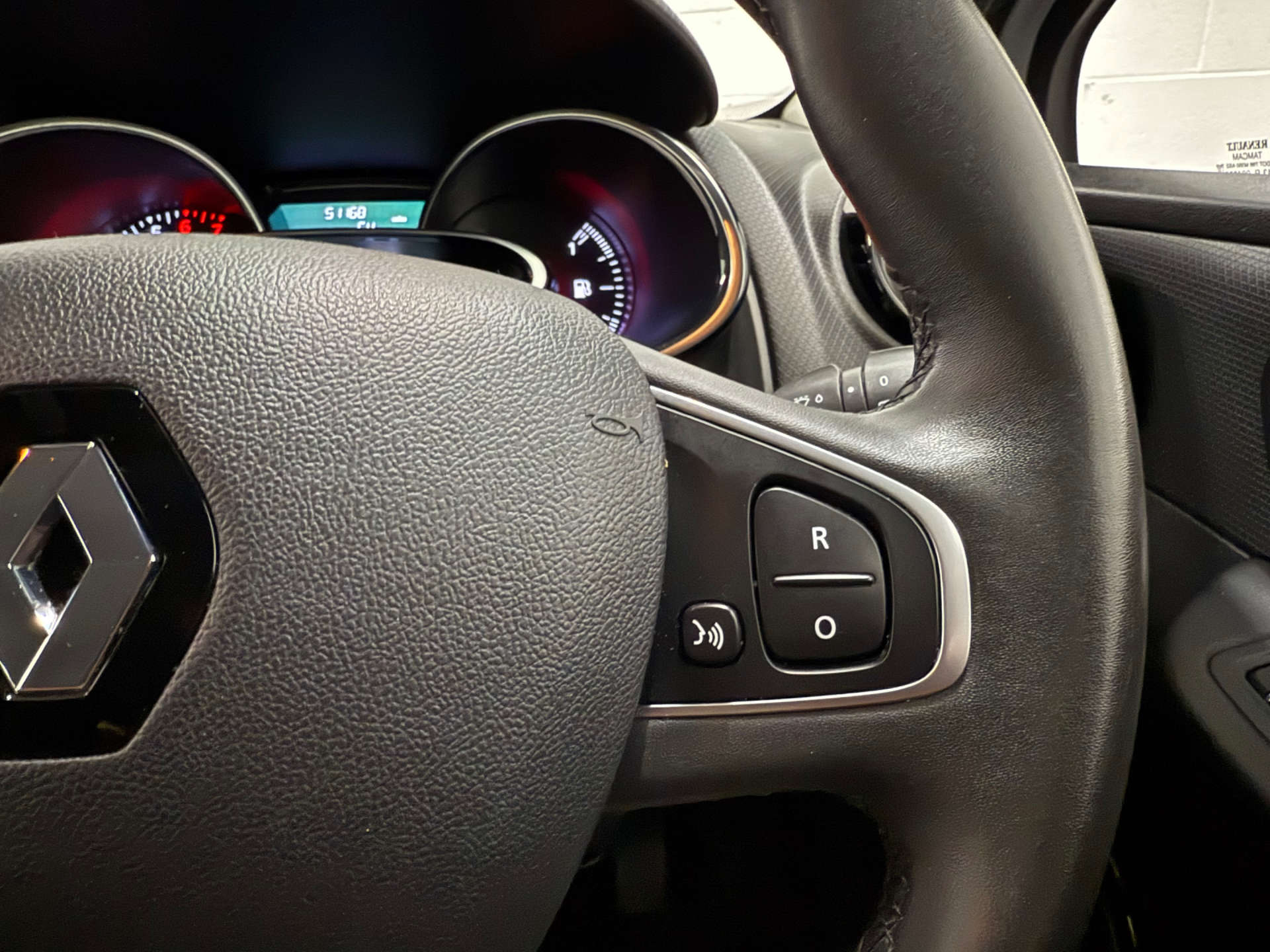 Renault CLIO 0.9 Clio Dynamique Nav TCe 5dr #24