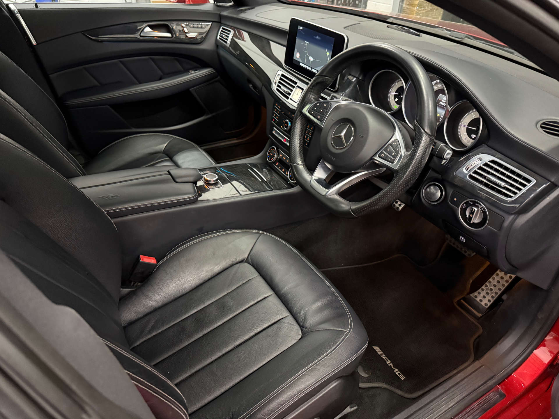 Mercedes-Benz CLS 2.1 CLS 220 D AMG Line Premium+ Auto 4dr #9