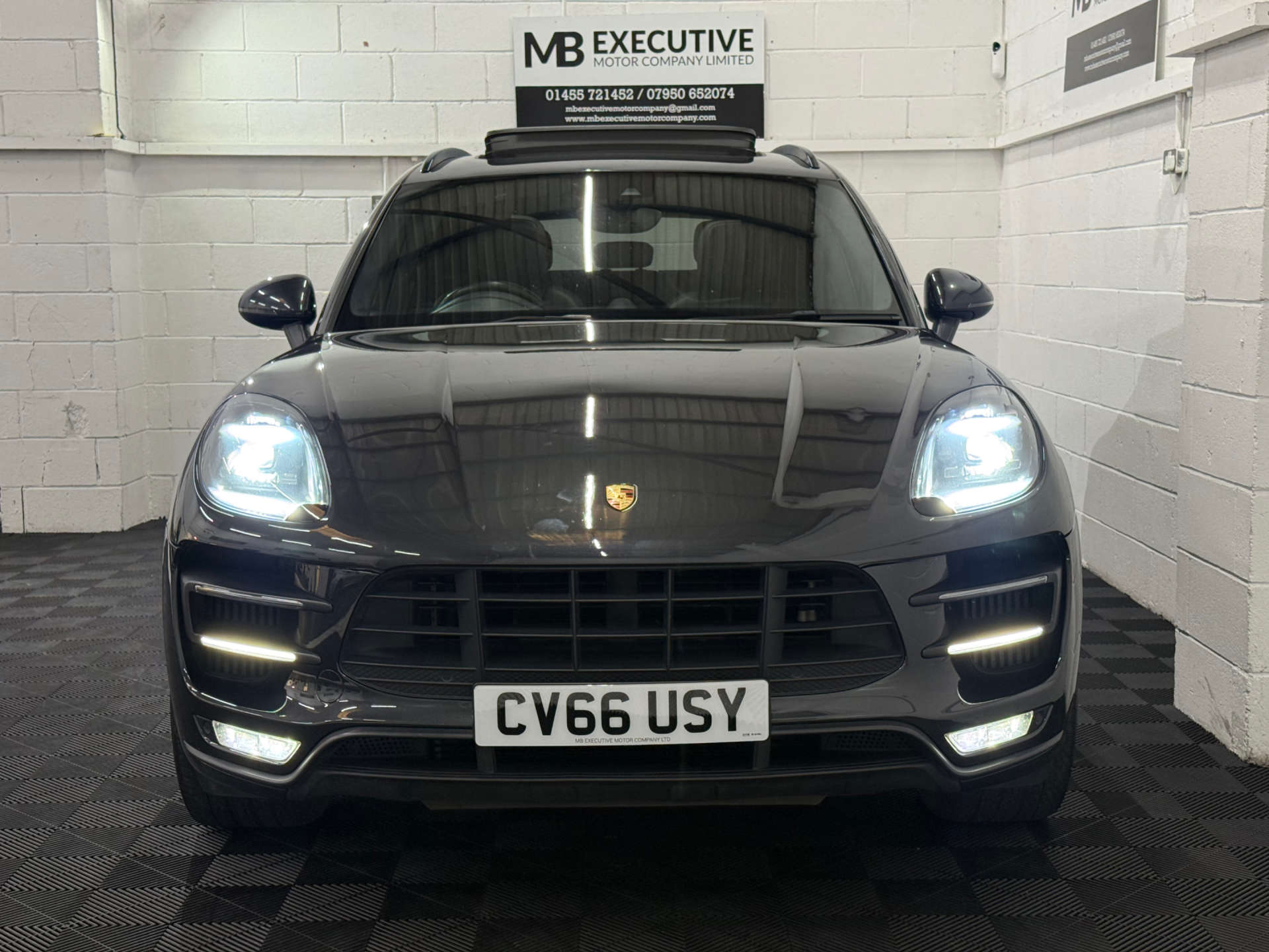PORSCHE MACAN 3.6 Macan T Semi-Auto 4WD 5dr #7