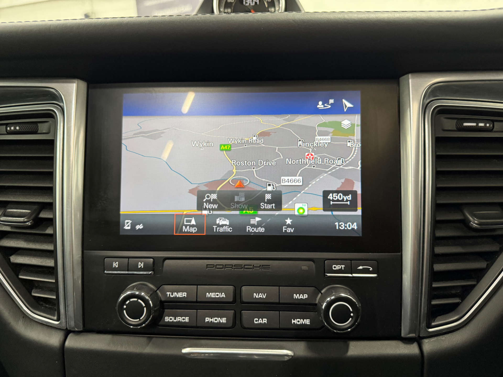 PORSCHE MACAN 3.6 Macan T Semi-Auto 4WD 5dr #20