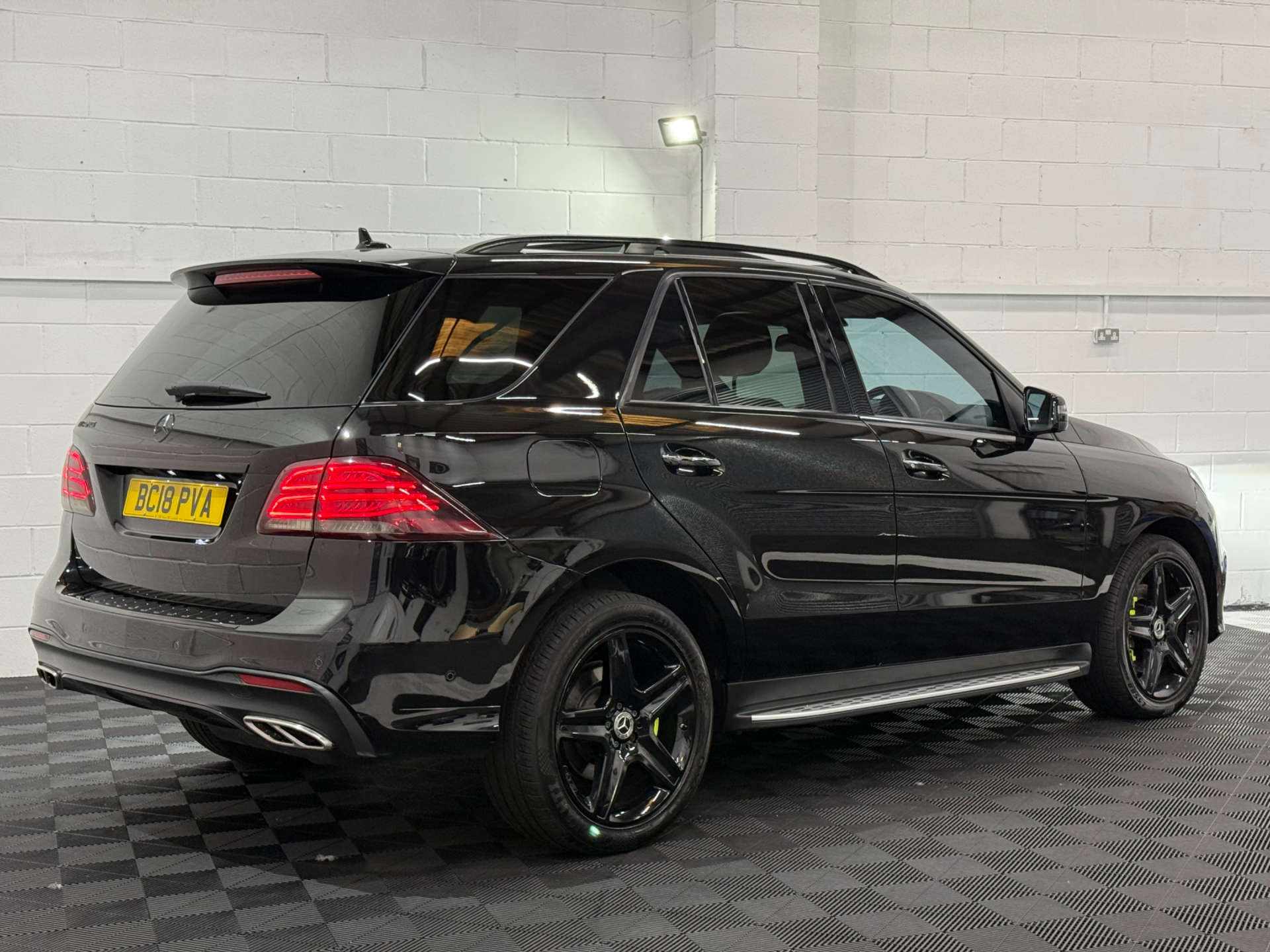 Mercedes-Benz GLE 2.1 GLE 250 AMG Night Edition Premium+ D 4Matic Auto 4WD 5dr #2