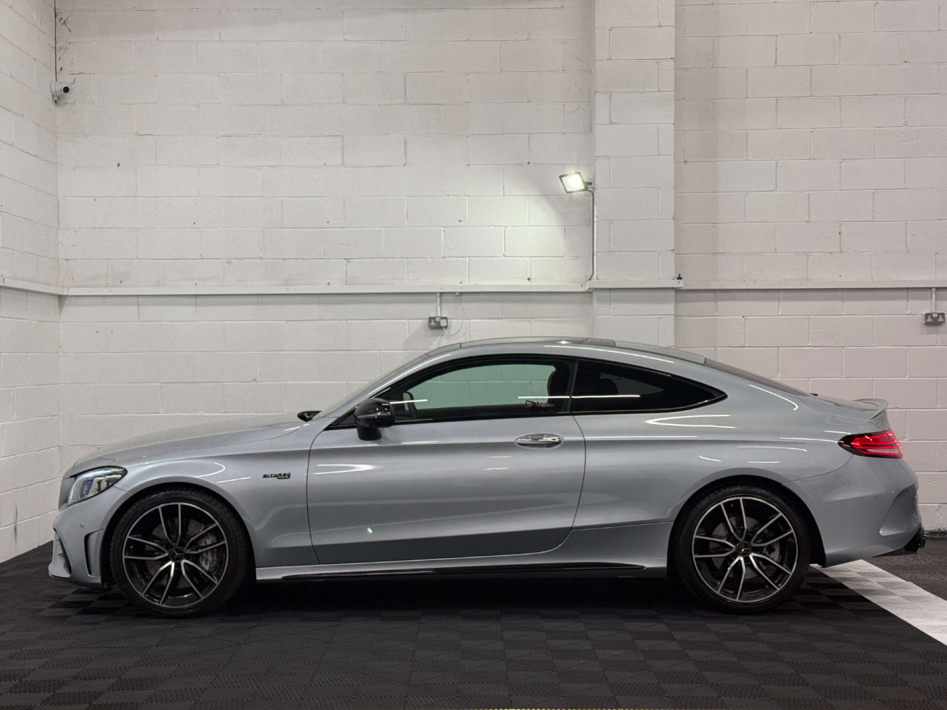 Mercedes-Benz C-CLASS 3.0 AMG C 43 Night Edition Premium+ 4Matic Auto 4WD 2dr #5