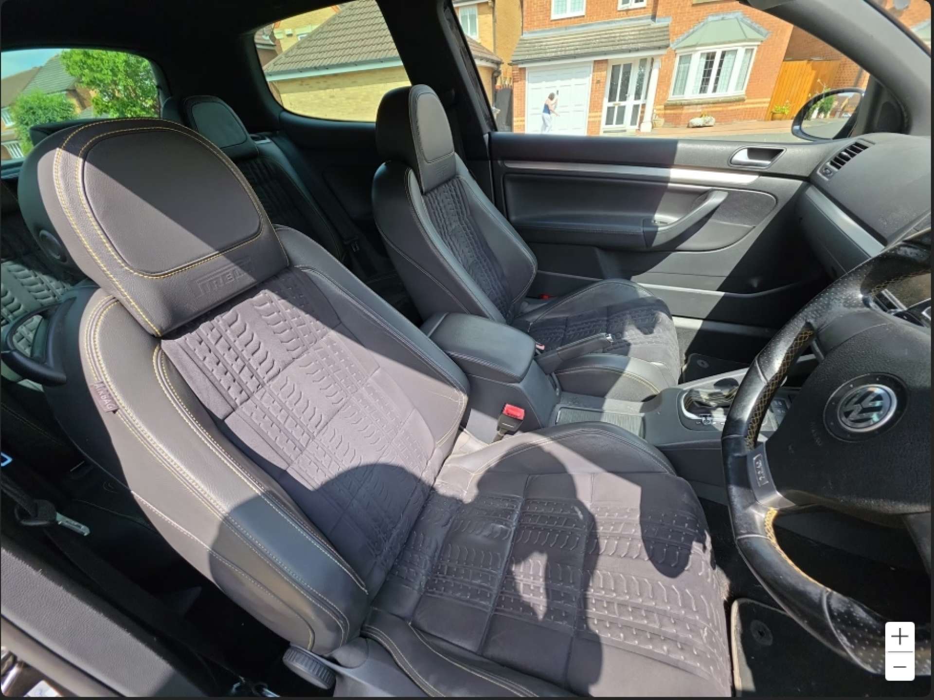 Volkswagen GOLF 2.0 Golf GTi Pirelli Semi-Auto 3dr #6