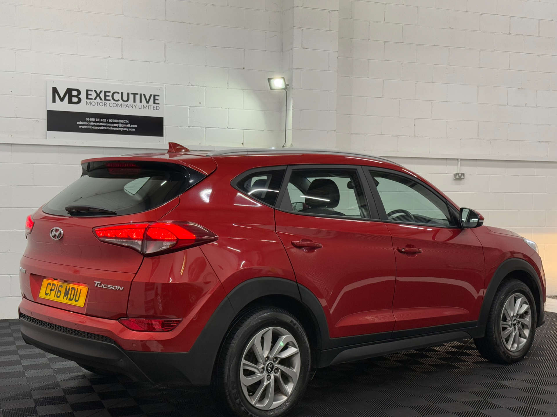 HYUNDAI TUCSON 1.7 Tucson SE Nav Blue Drive 2WD CRDi 5dr #2