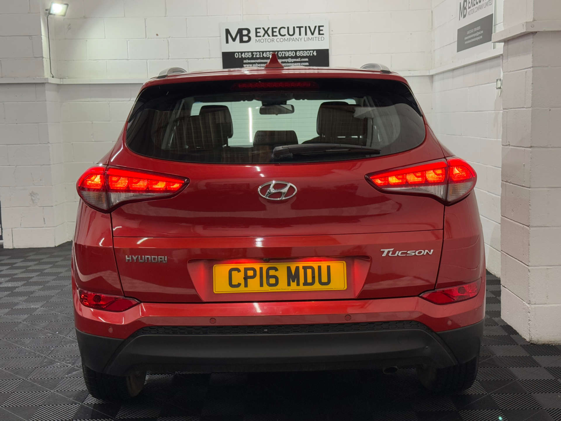 HYUNDAI TUCSON 1.7 Tucson SE Nav Blue Drive 2WD CRDi 5dr #3