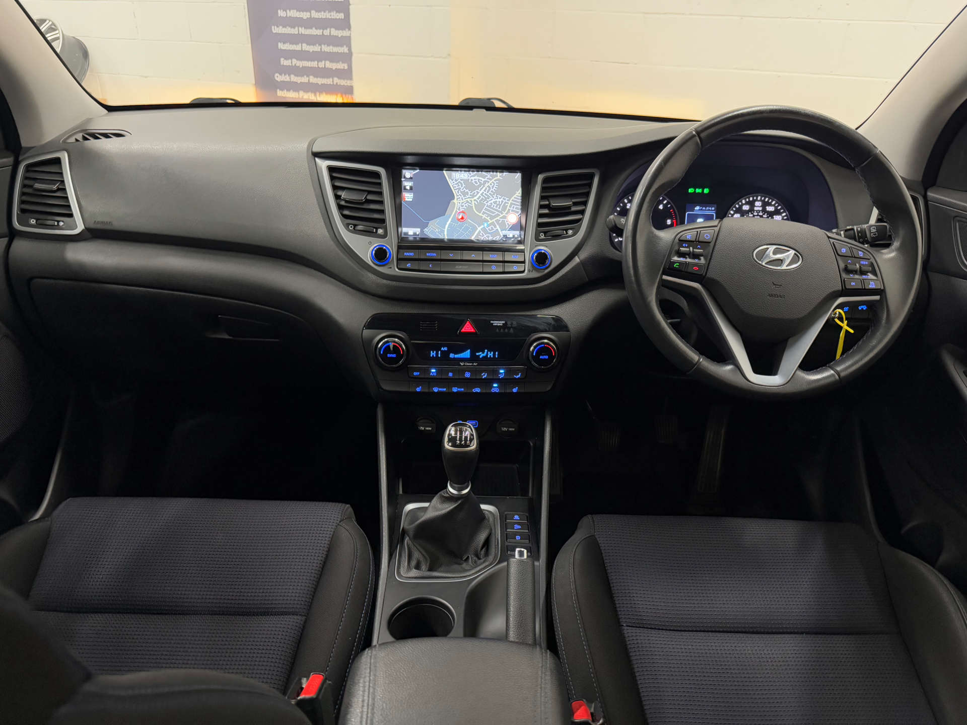 HYUNDAI TUCSON 1.7 Tucson SE Nav Blue Drive 2WD CRDi 5dr #8