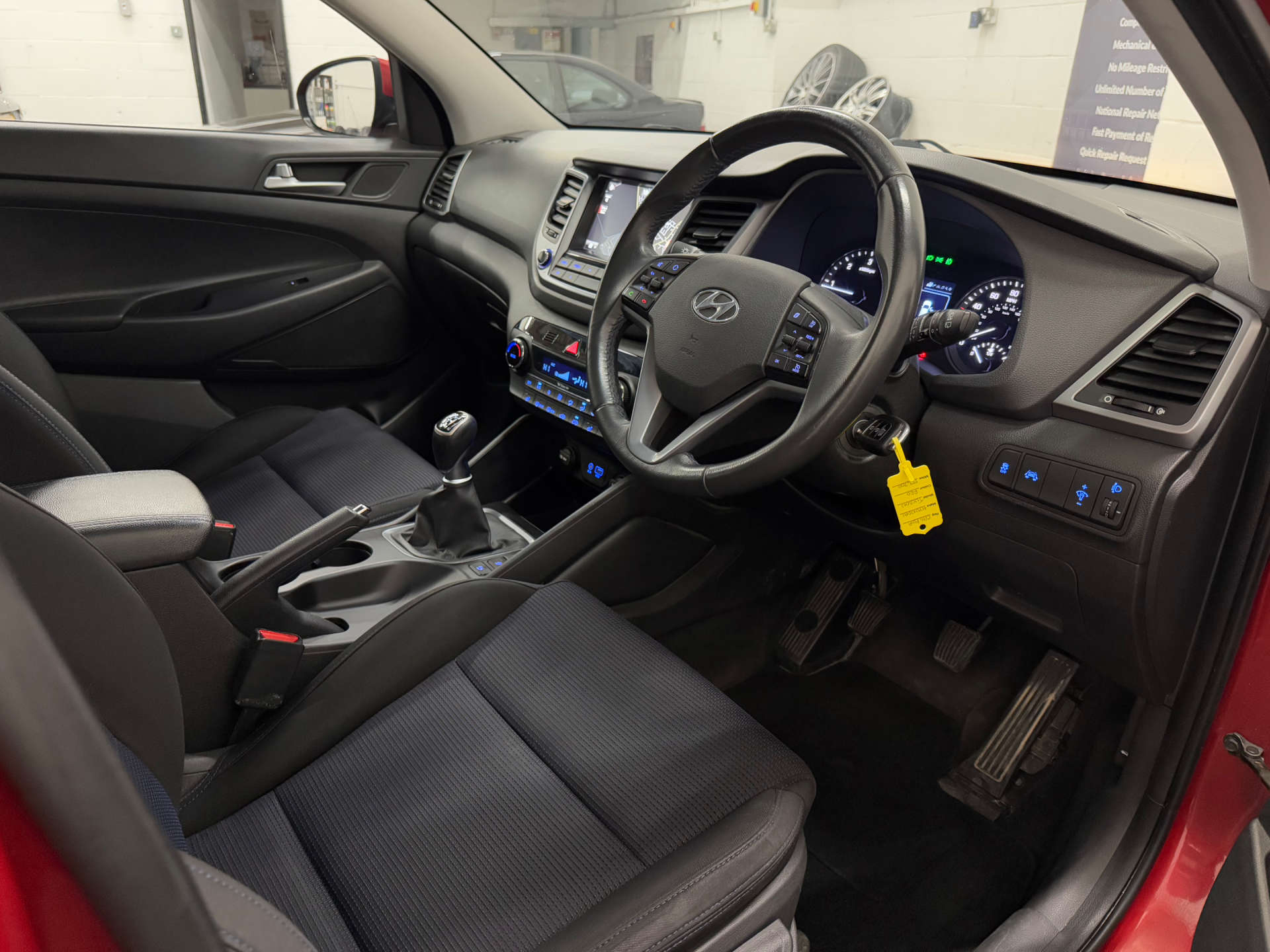 HYUNDAI TUCSON 1.7 Tucson SE Nav Blue Drive 2WD CRDi 5dr #9