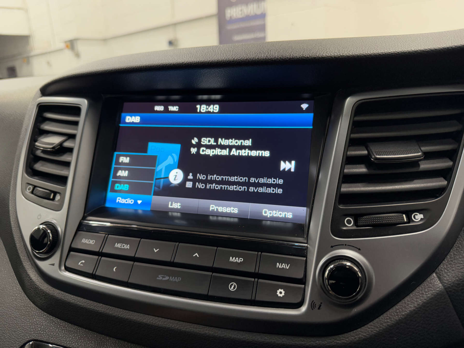 HYUNDAI TUCSON 1.7 Tucson SE Nav Blue Drive 2WD CRDi 5dr #21