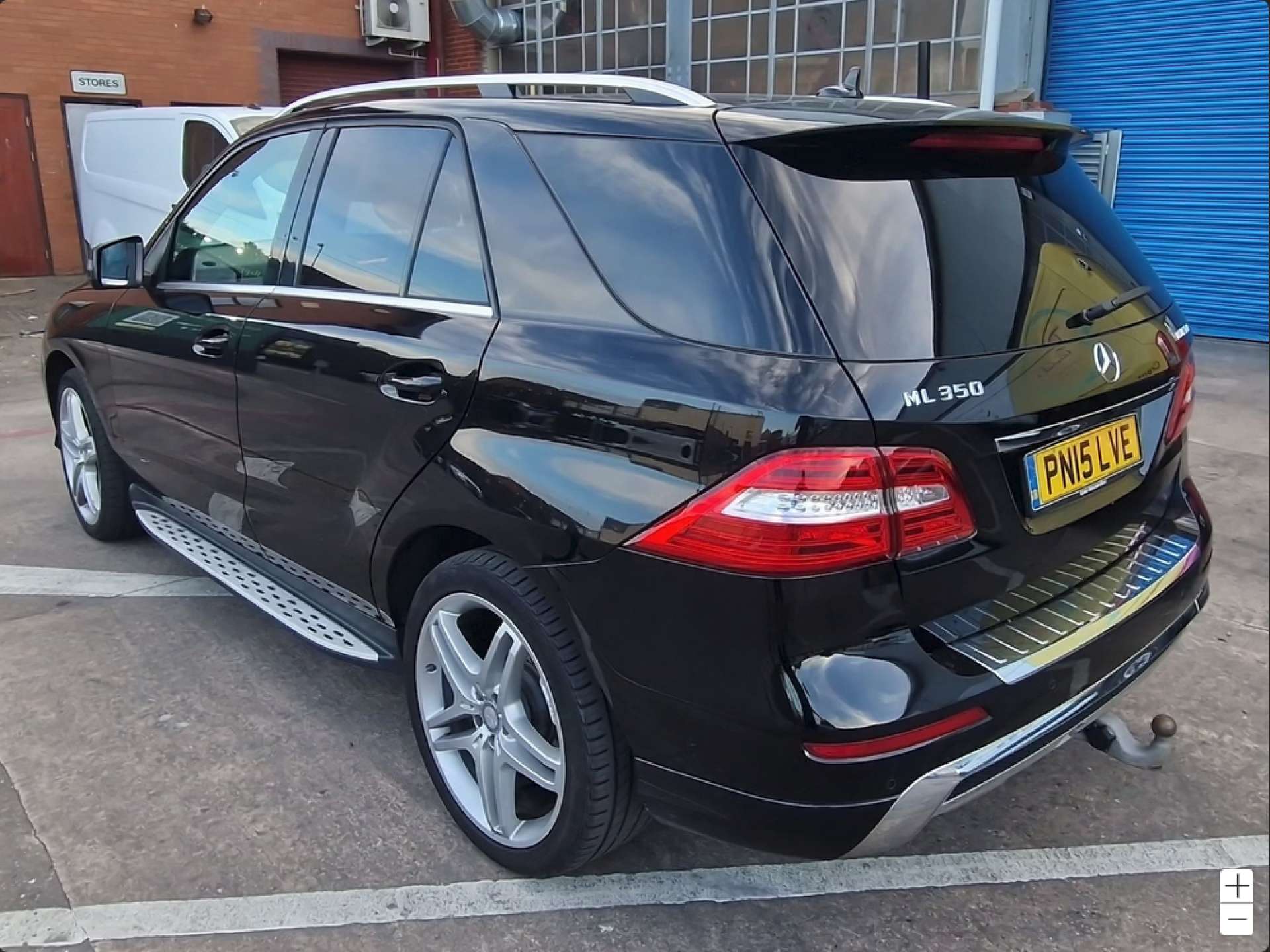 Mercedes-Benz M-CLASS 3.0 ML350 AMG Line Premium Bluetec Auto 4WD 5dr #3