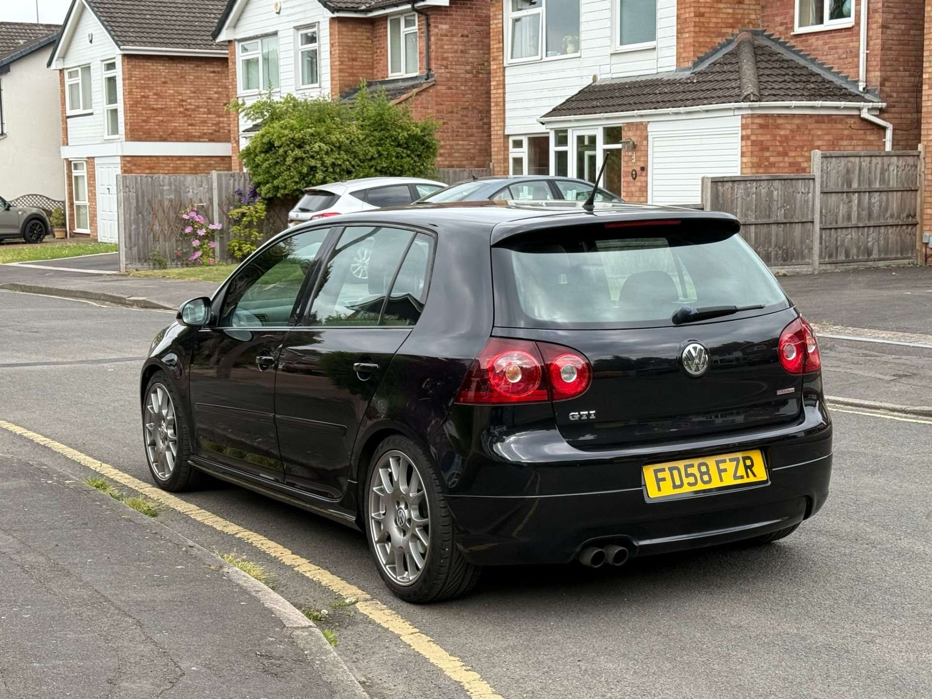 Volkswagen GOLF 2.0 Golf GTi Edition 30 230 5dr #3