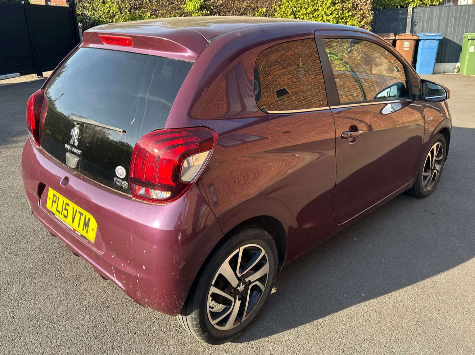 Peugeot 108 1.2 108 Allure 3dr #2