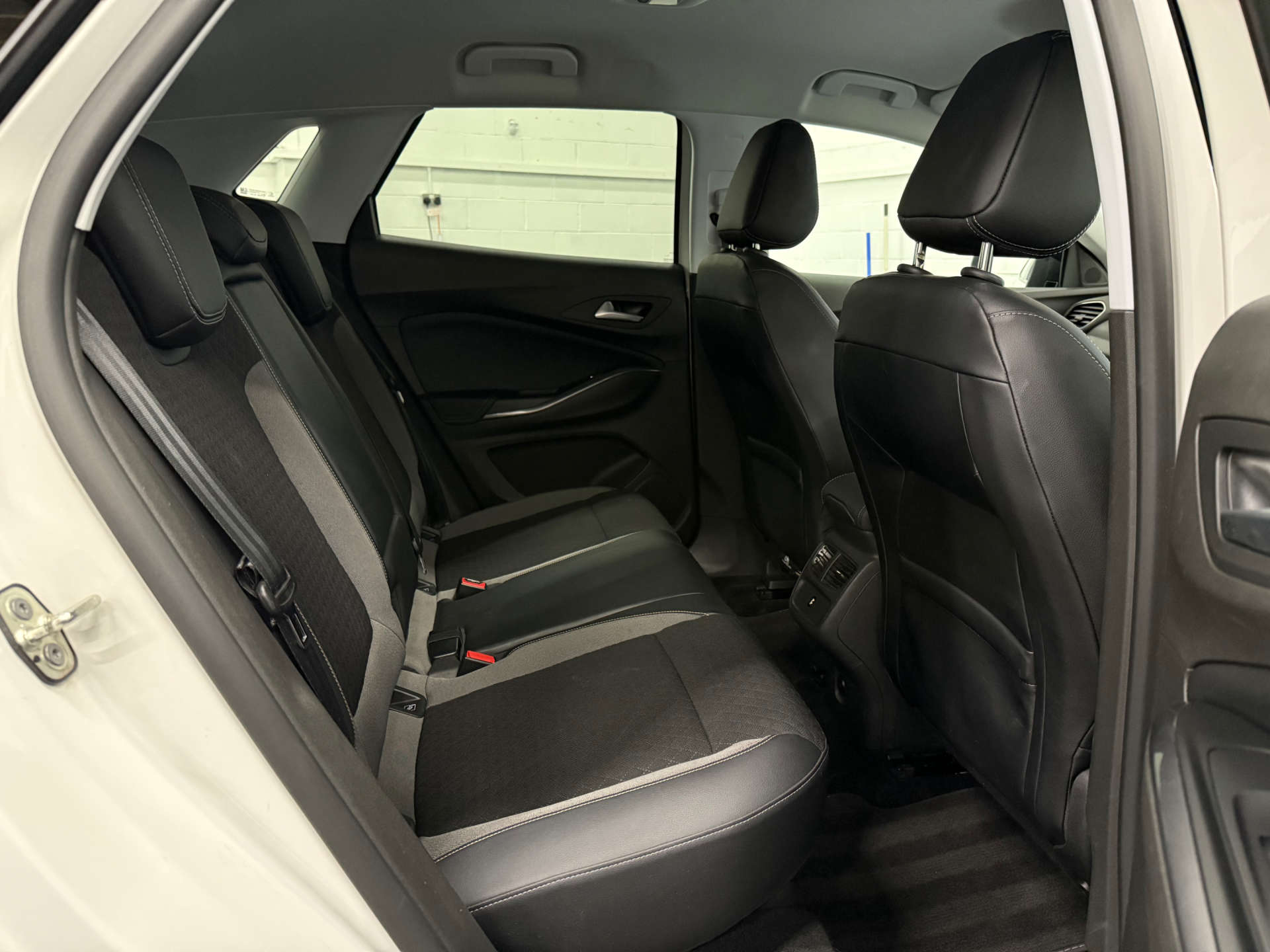 Vauxhall GRANDLAND X 1.2 Grandland X Business Edition Nav T 5dr #11