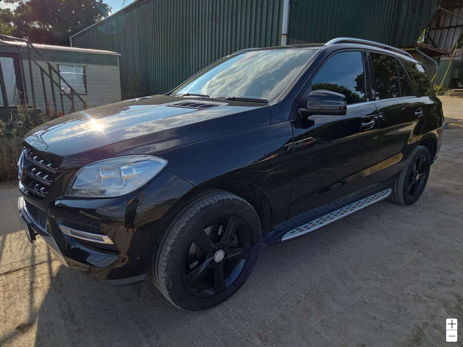 Mercedes-Benz M-CLASS 3.0 ML350 SE Bluetec Auto 4WD 5dr #4