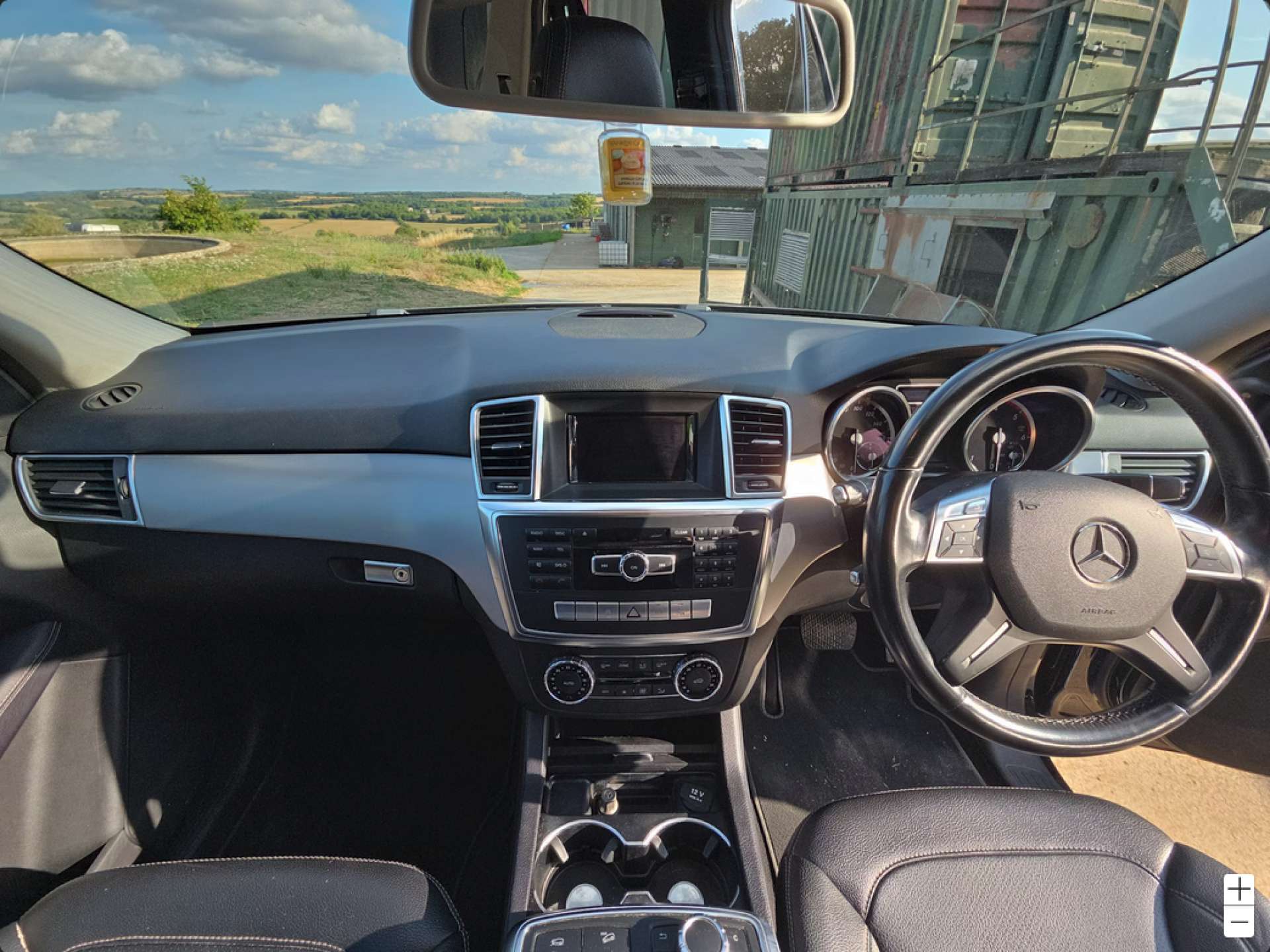 Mercedes-Benz M-CLASS 3.0 ML350 SE Bluetec Auto 4WD 5dr #5