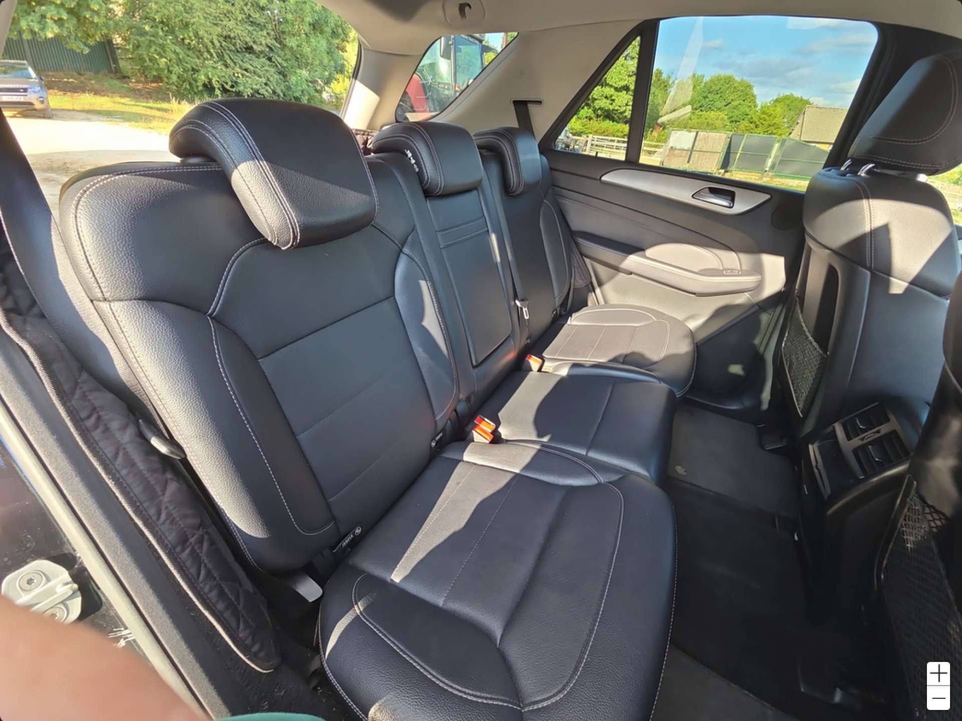Mercedes-Benz M-CLASS 3.0 ML350 SE Bluetec Auto 4WD 5dr #7