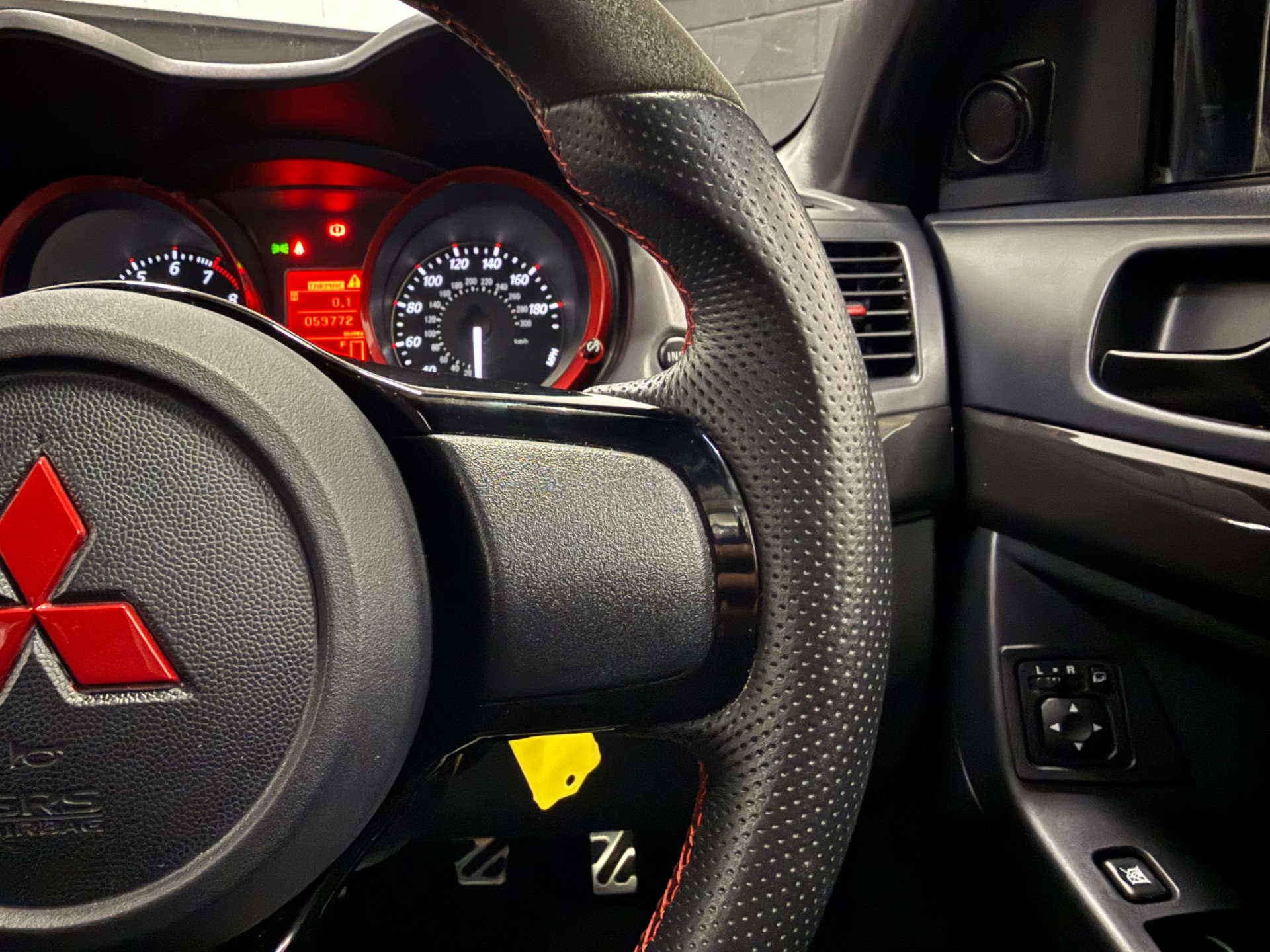 MITSUBISHI LANCER 2.0 Lancer Evo X GSR FQ300 4WD 4dr #31