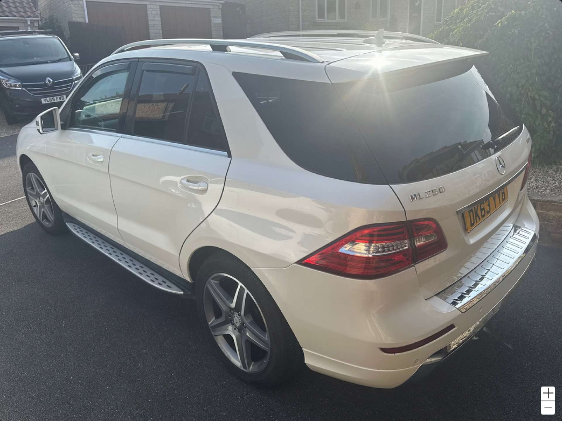 Mercedes-Benz M-CLASS 2.1 ML250 AMG Sport Bluetec Auto 4WD 5dr #3
