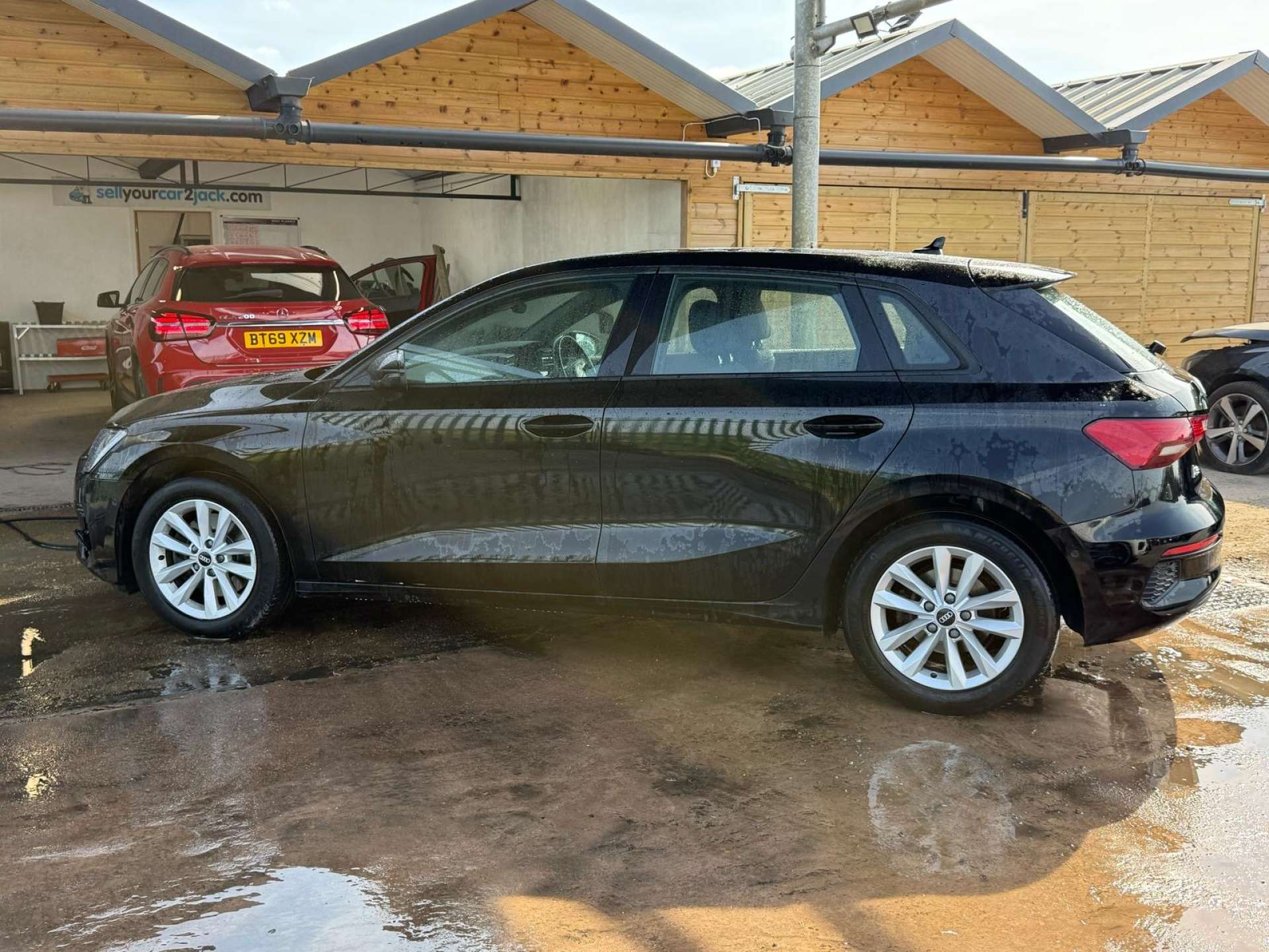Audi A3 1.5 A3 Sportback 35 TFSI MHEV Technik Semi-Auto 5dr #4