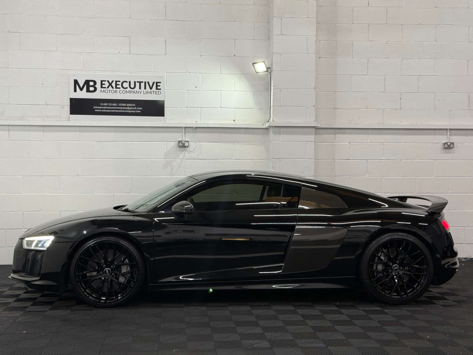 Audi R8 5.2 R8+ Quattro V10 Semi-Auto 4WD 2dr #5